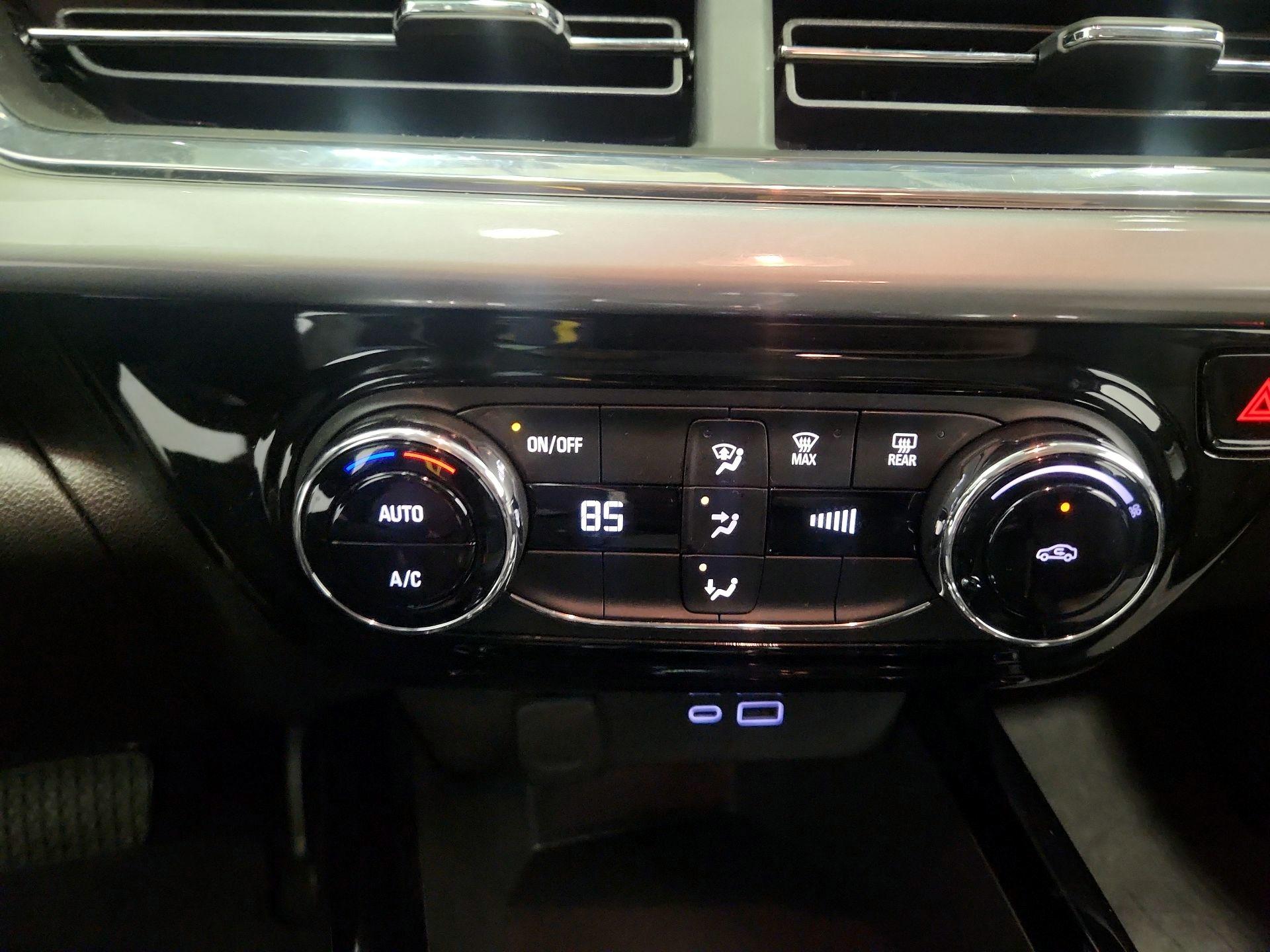 Thumbnail: 2024 Chevrolet Trax - 16