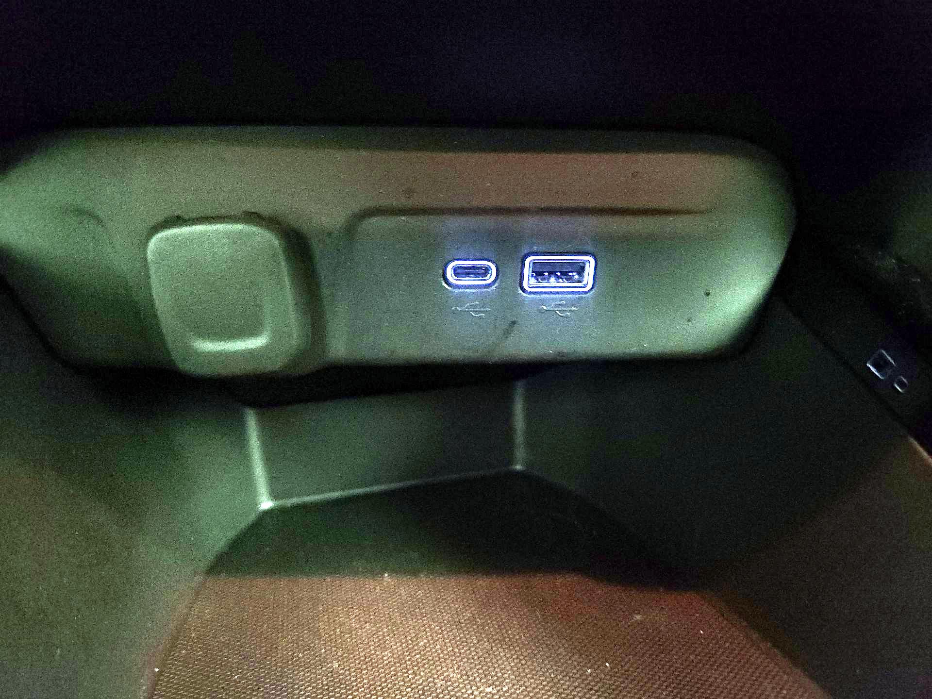 Thumbnail: 2024 Chevrolet Trax - 18