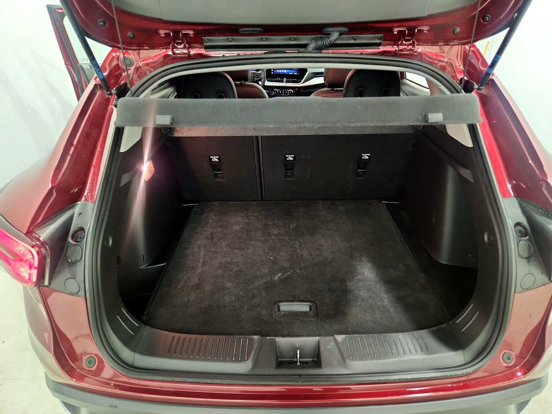 Thumbnail: 2024 Chevrolet Trax - 20