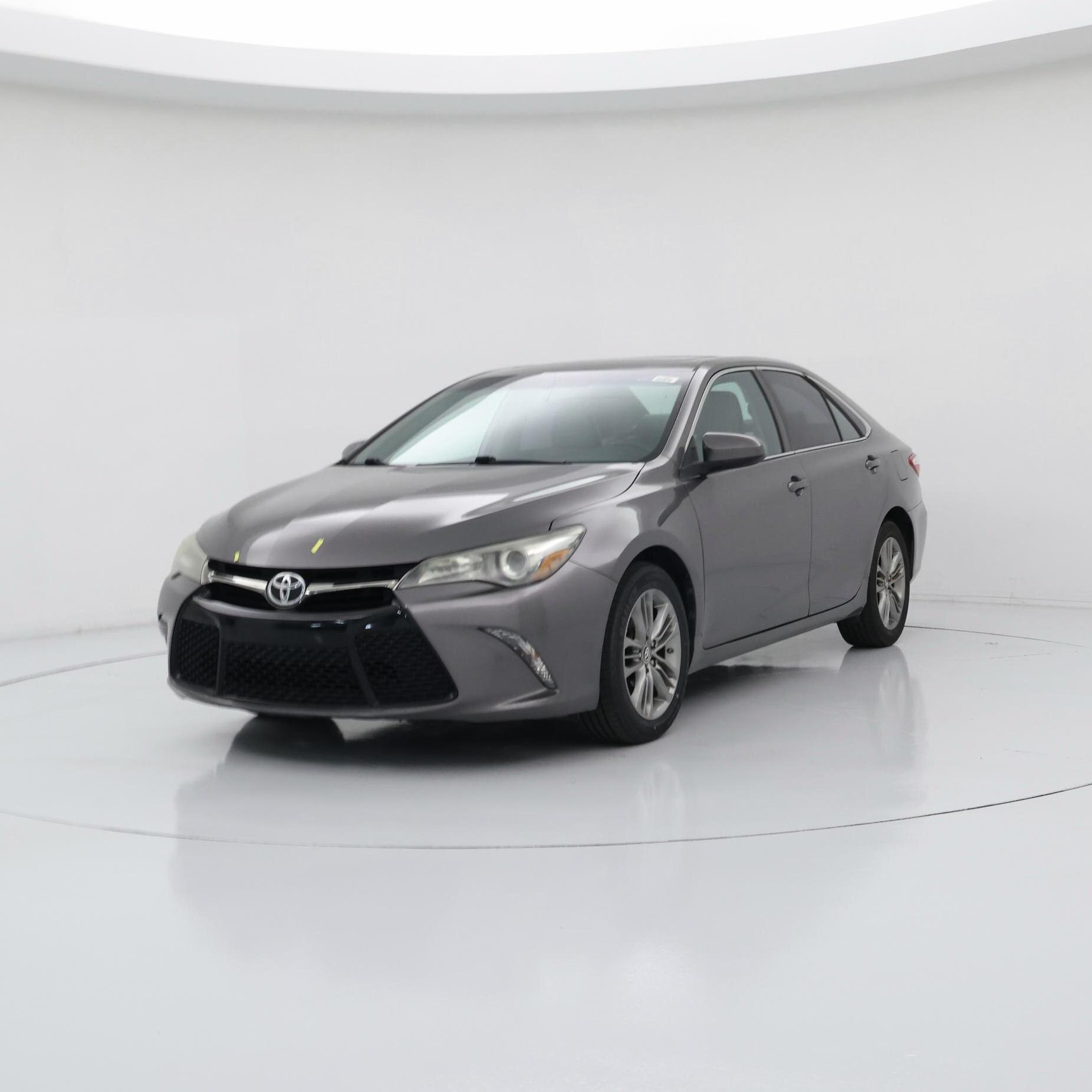 Thumbnail: 2016 Toyota Camry - 4