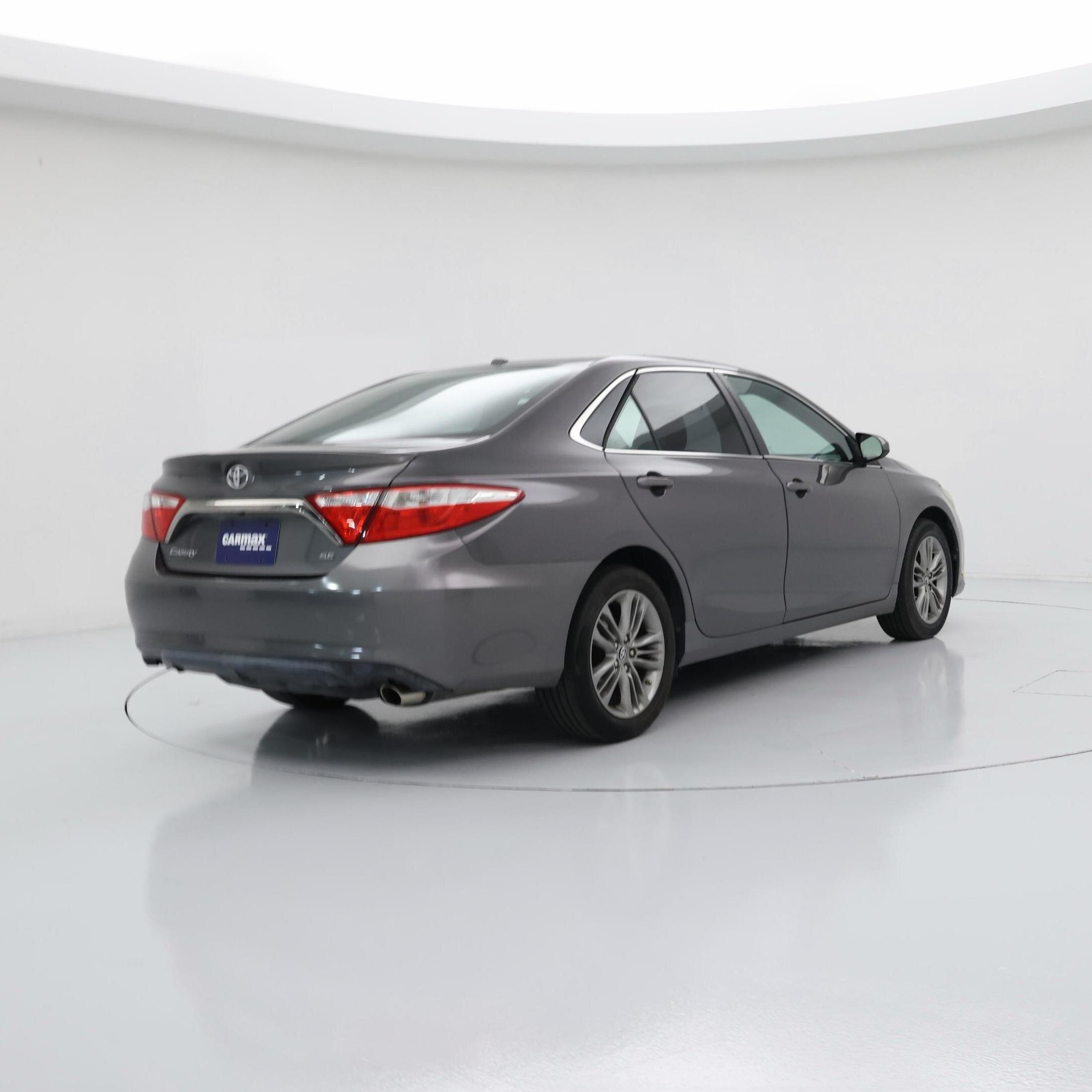 Thumbnail: 2016 Toyota Camry - 8