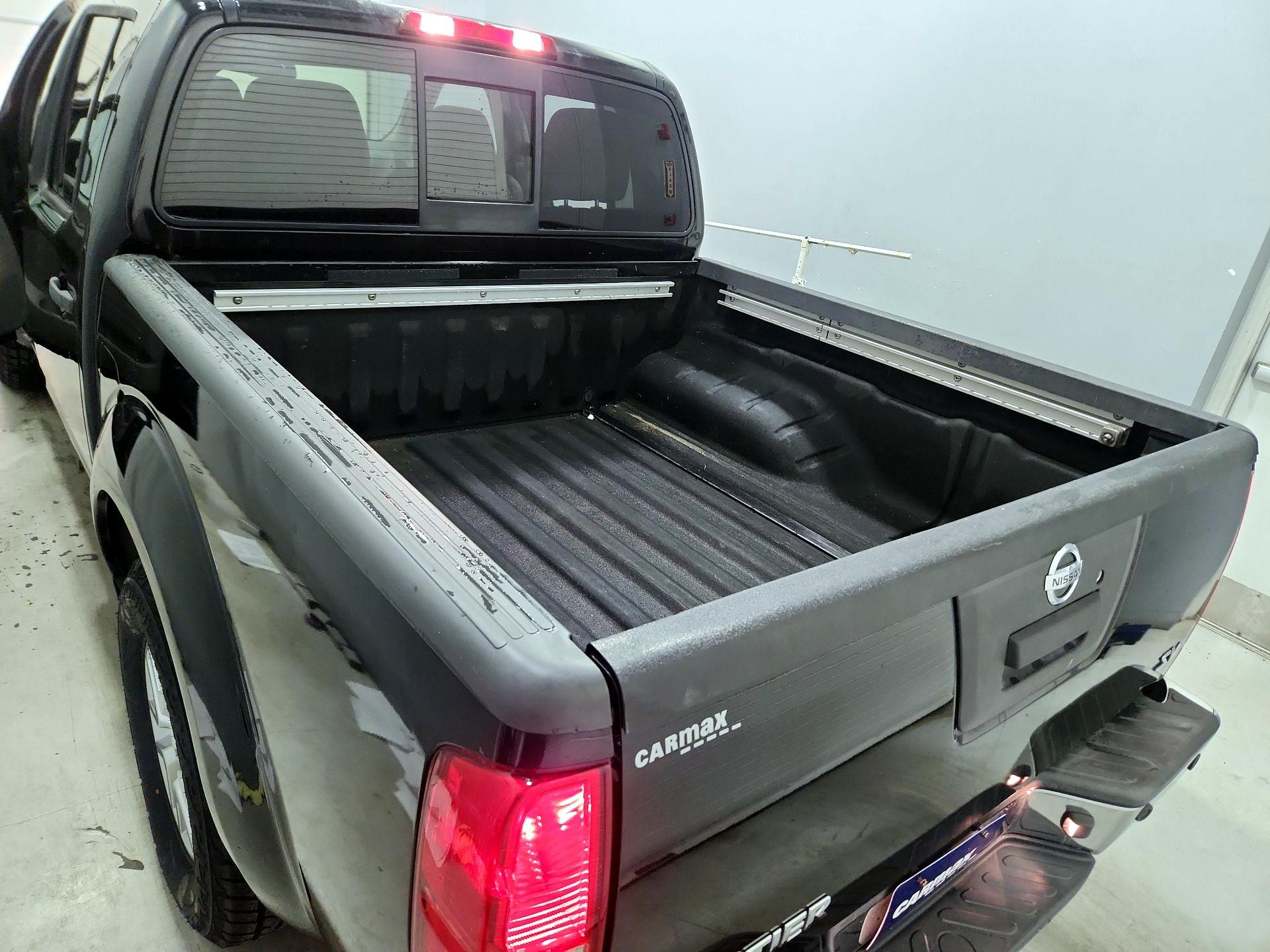 Thumbnail: 2016 Nissan Frontier - 20