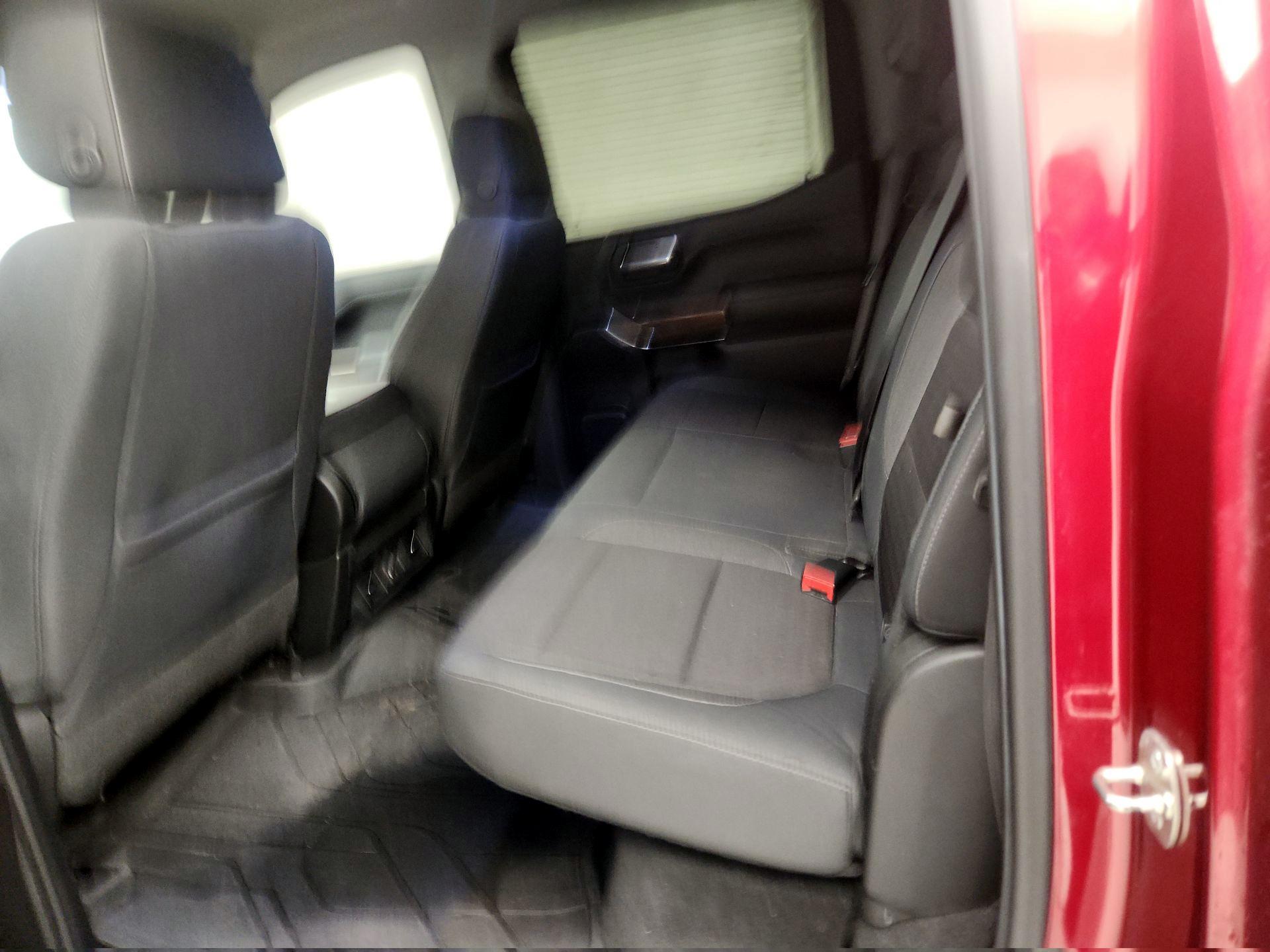 Thumbnail: 2019 Chevrolet Silverado 1500 - 17