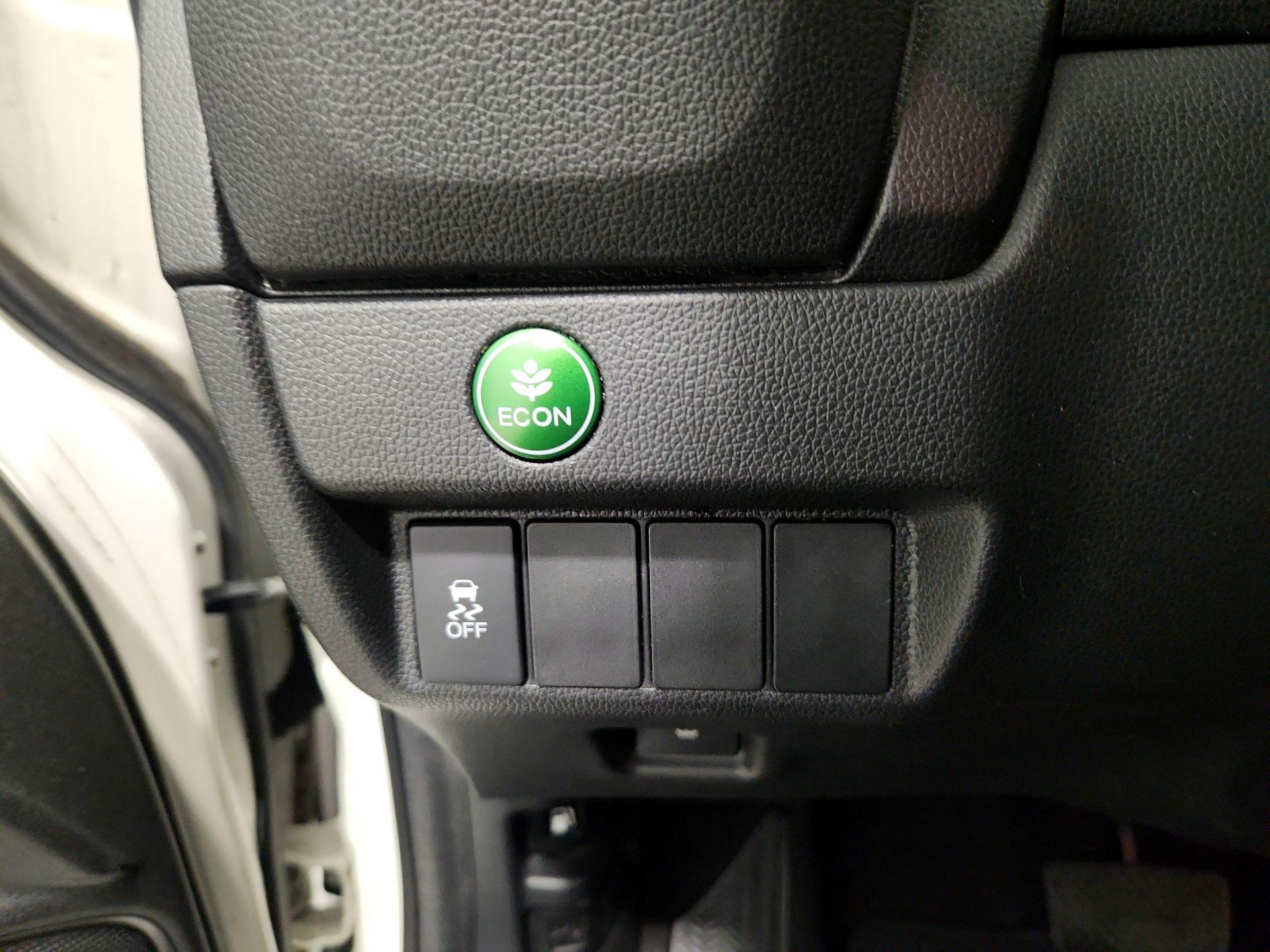 Thumbnail: 2015 Honda Fit - 13