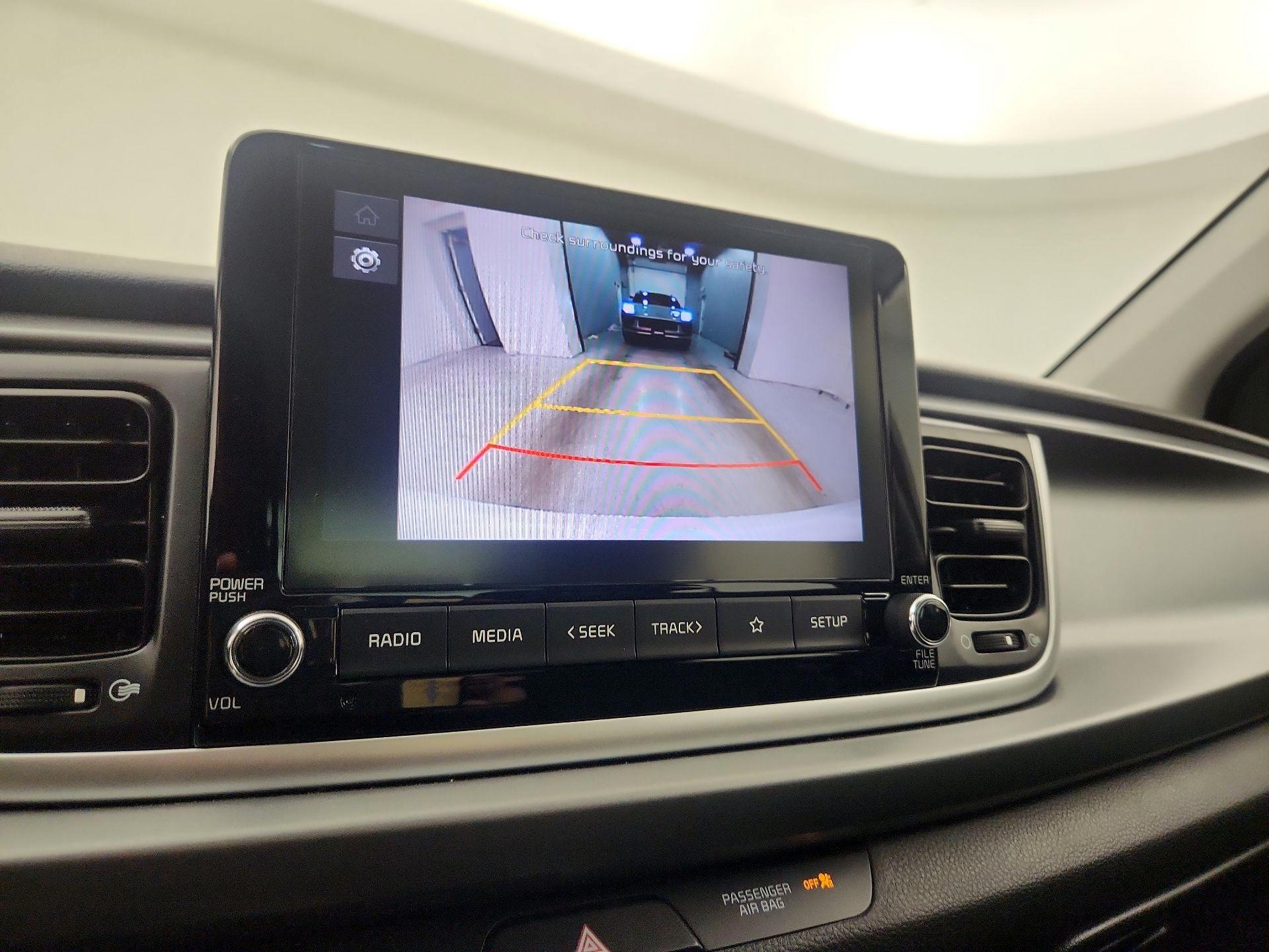 Thumbnail: 2023 Kia Rio - 12