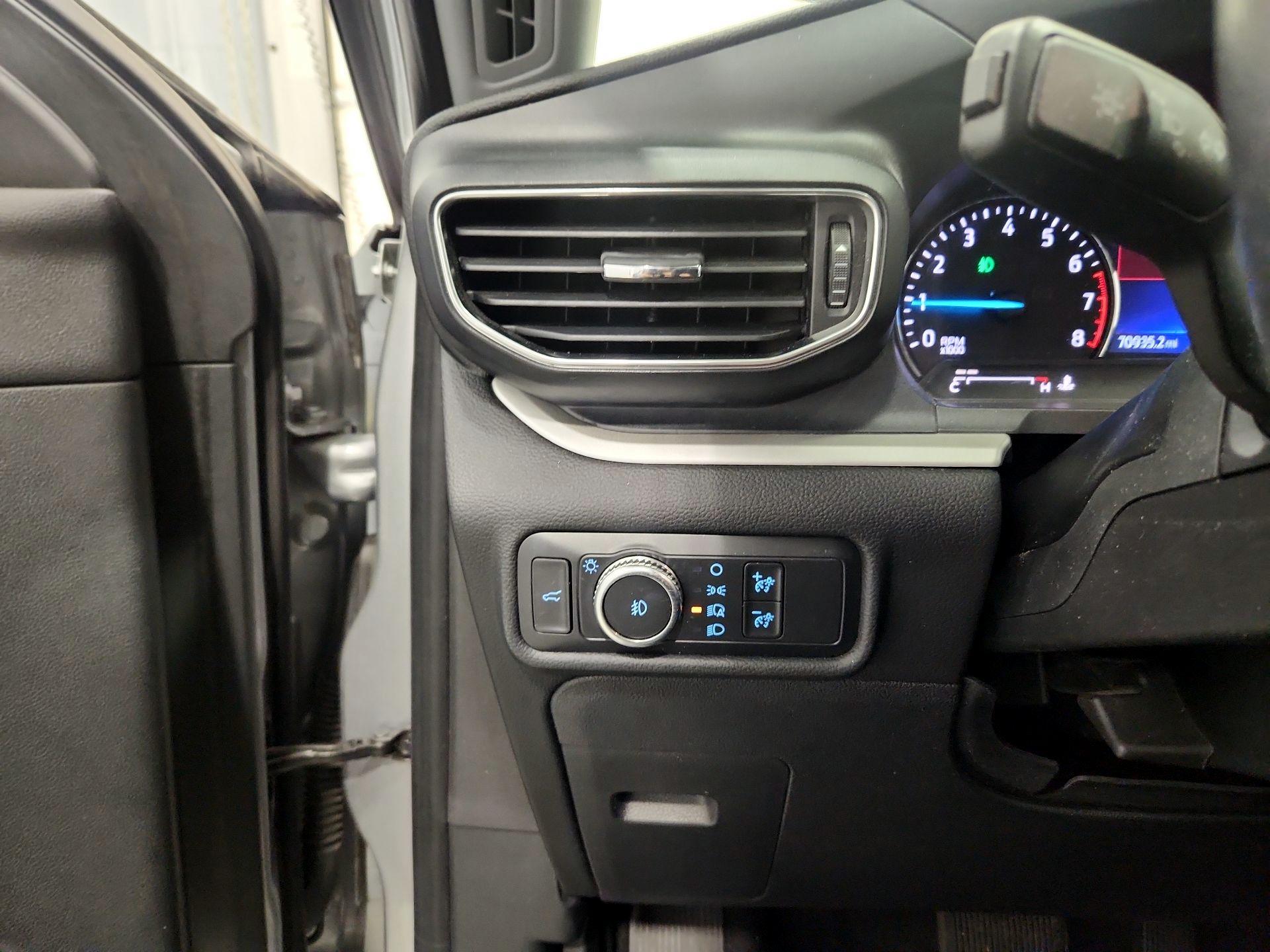 Thumbnail: 2020 Ford Explorer - 13