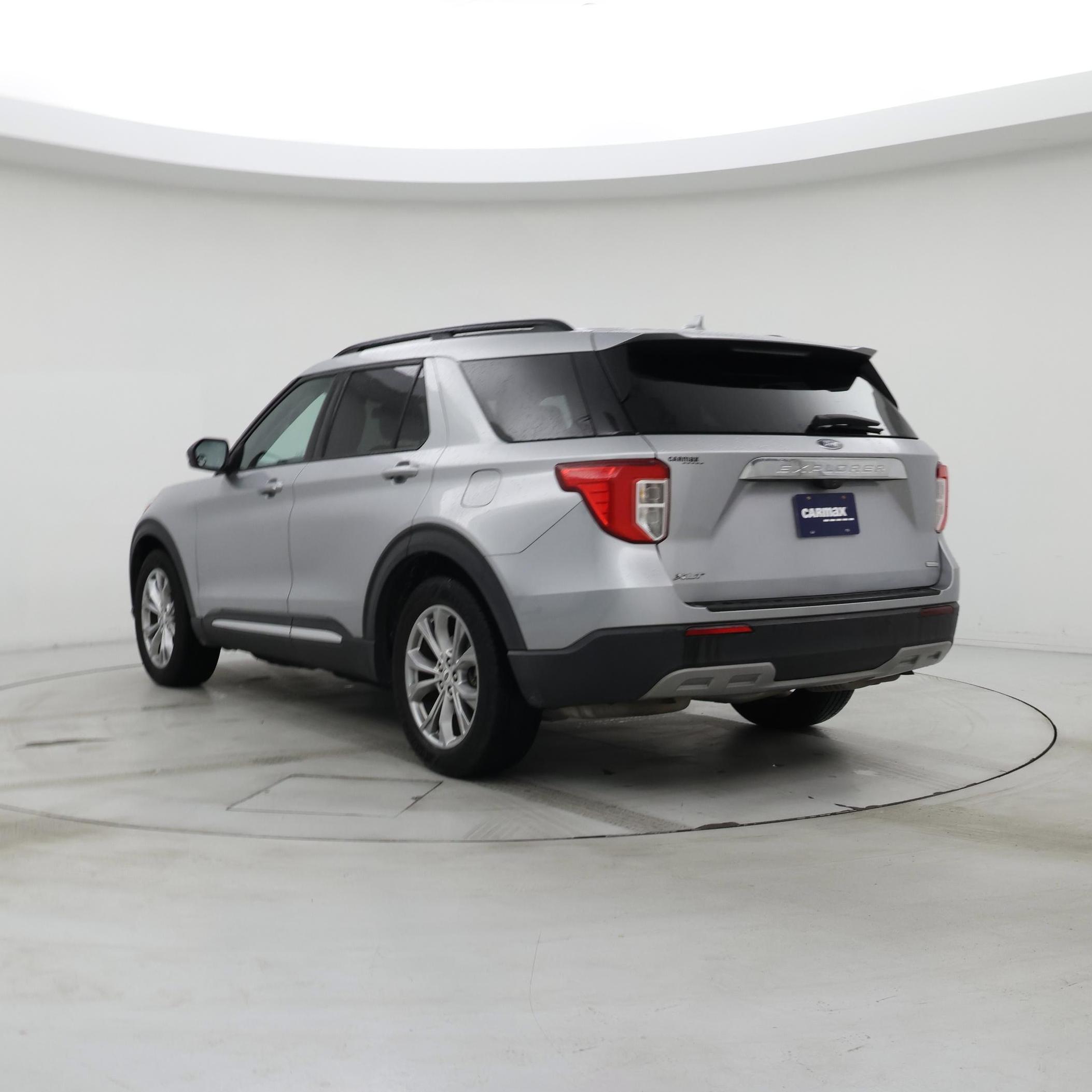 Thumbnail: 2020 Ford Explorer - 2