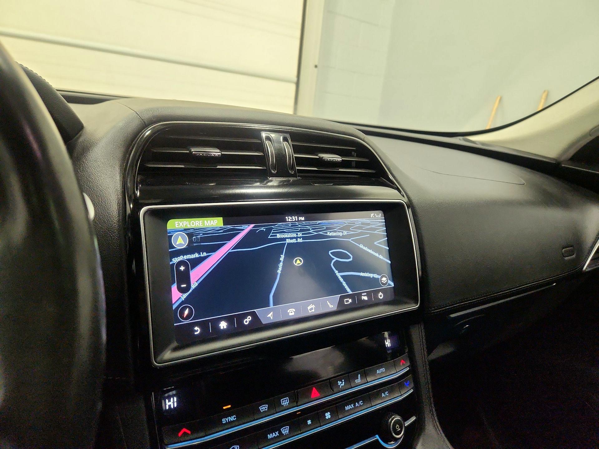 Thumbnail: 2020 Jaguar F-Pace - 14