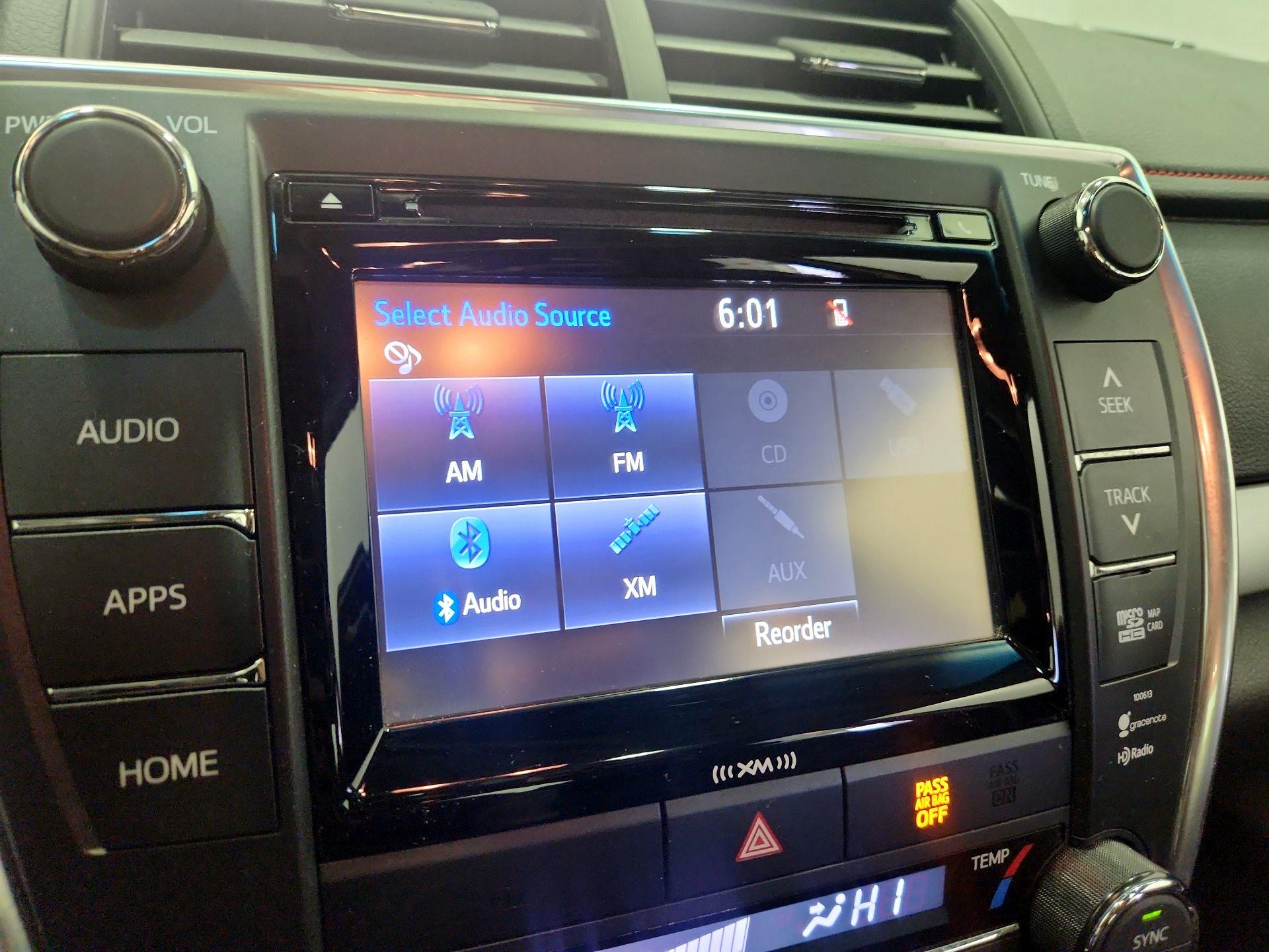 Thumbnail: 2016 Toyota Camry - 15