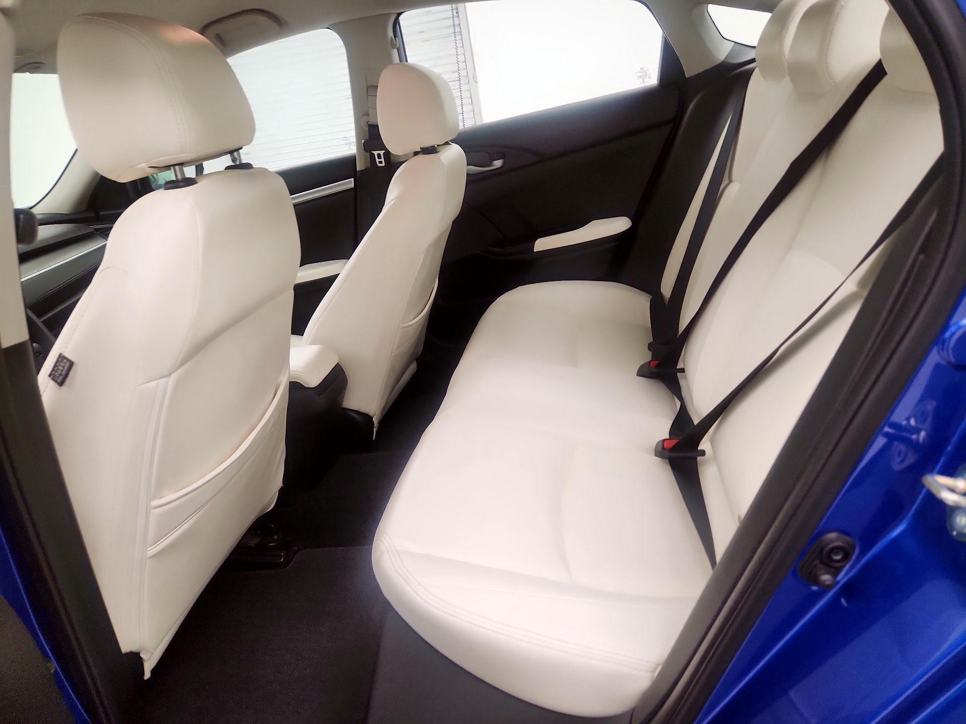 Thumbnail: 2017 Honda Civic - 17