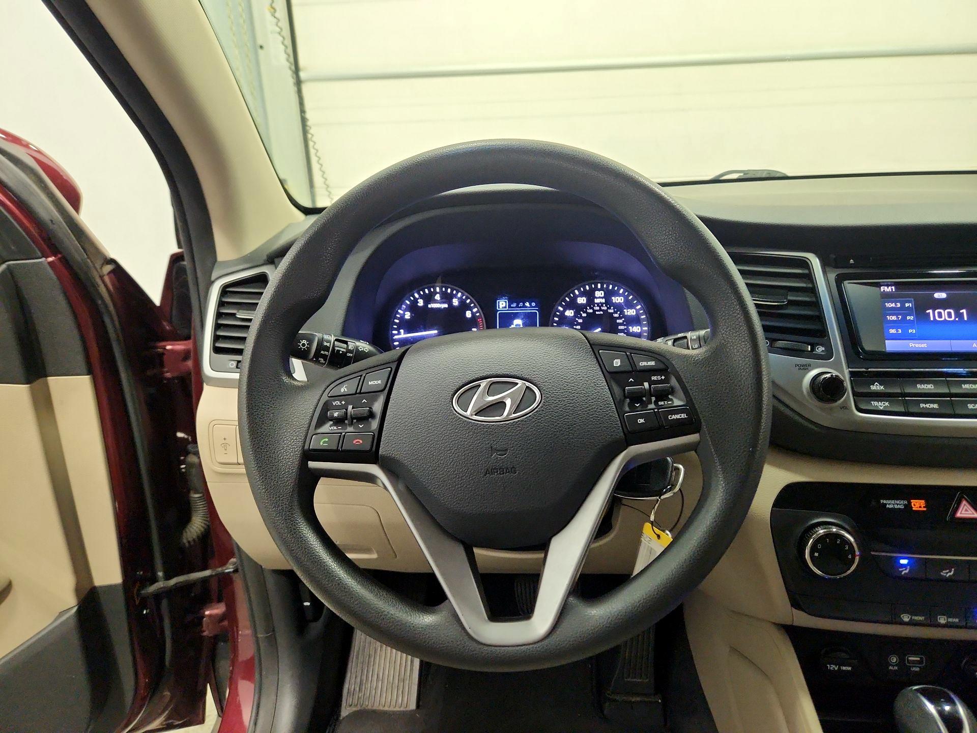 Thumbnail: 2017 Hyundai Tucson - 10