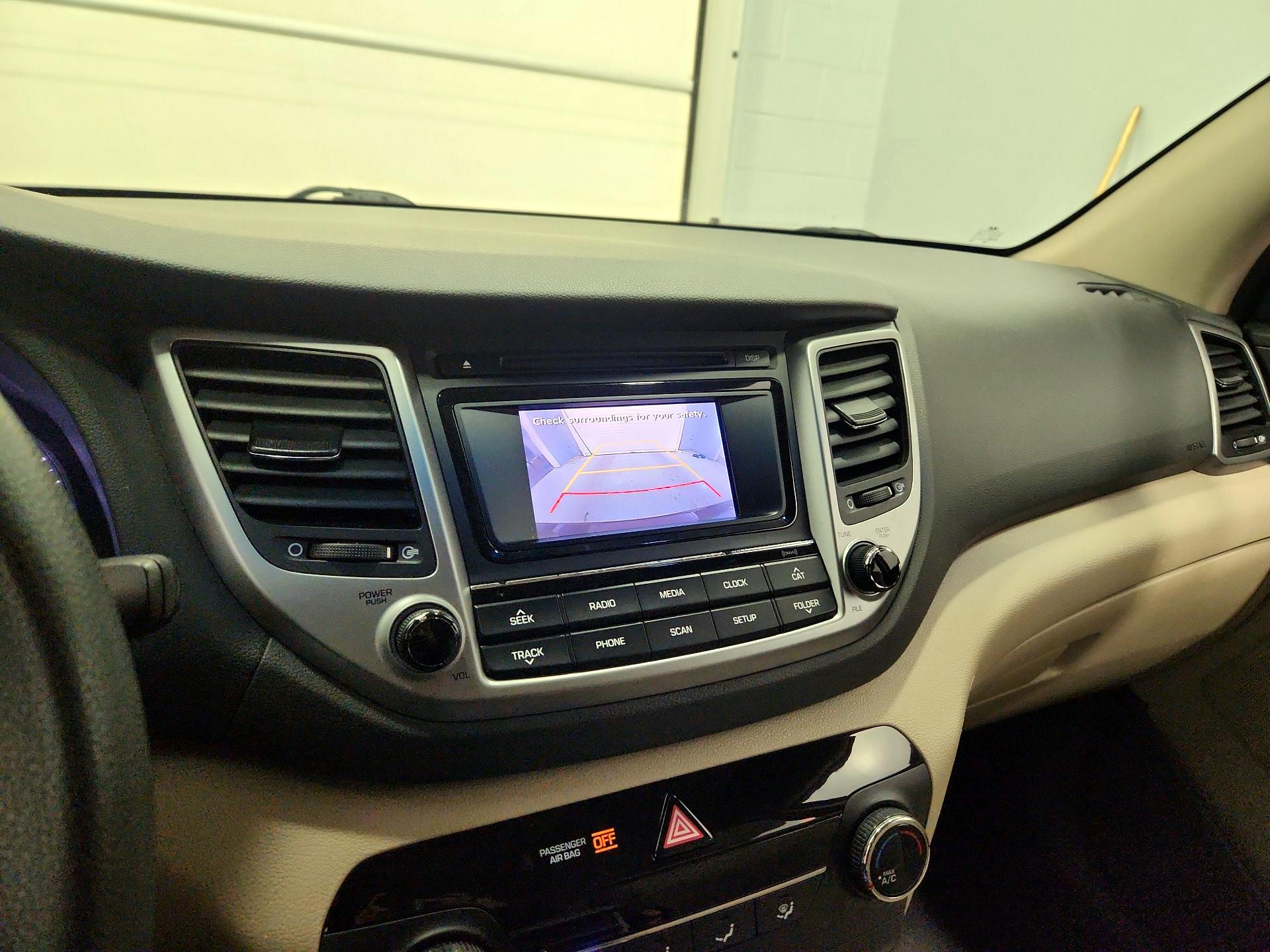 Thumbnail: 2017 Hyundai Tucson - 14