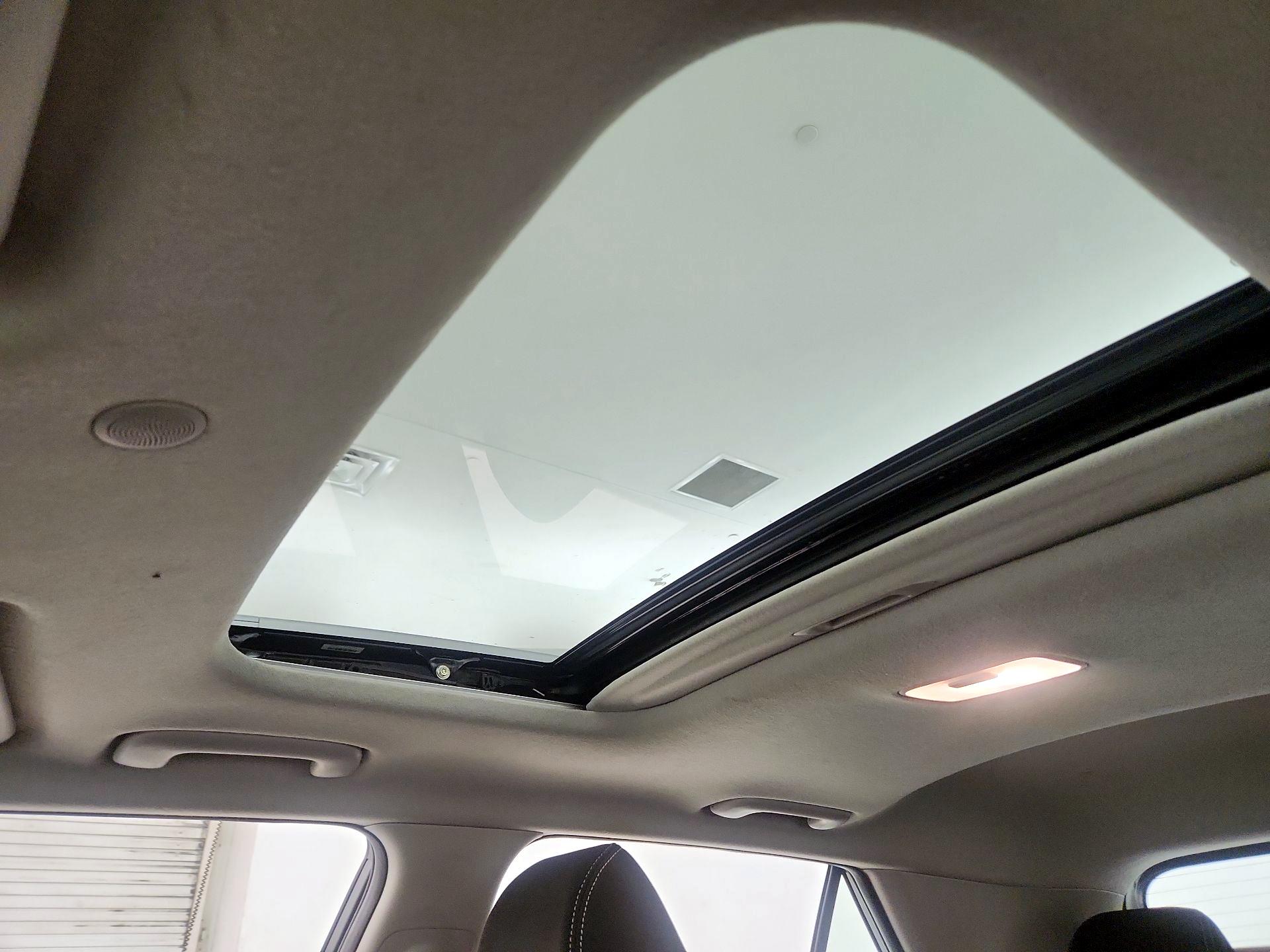 Thumbnail: 2024 Hyundai Venue - 17