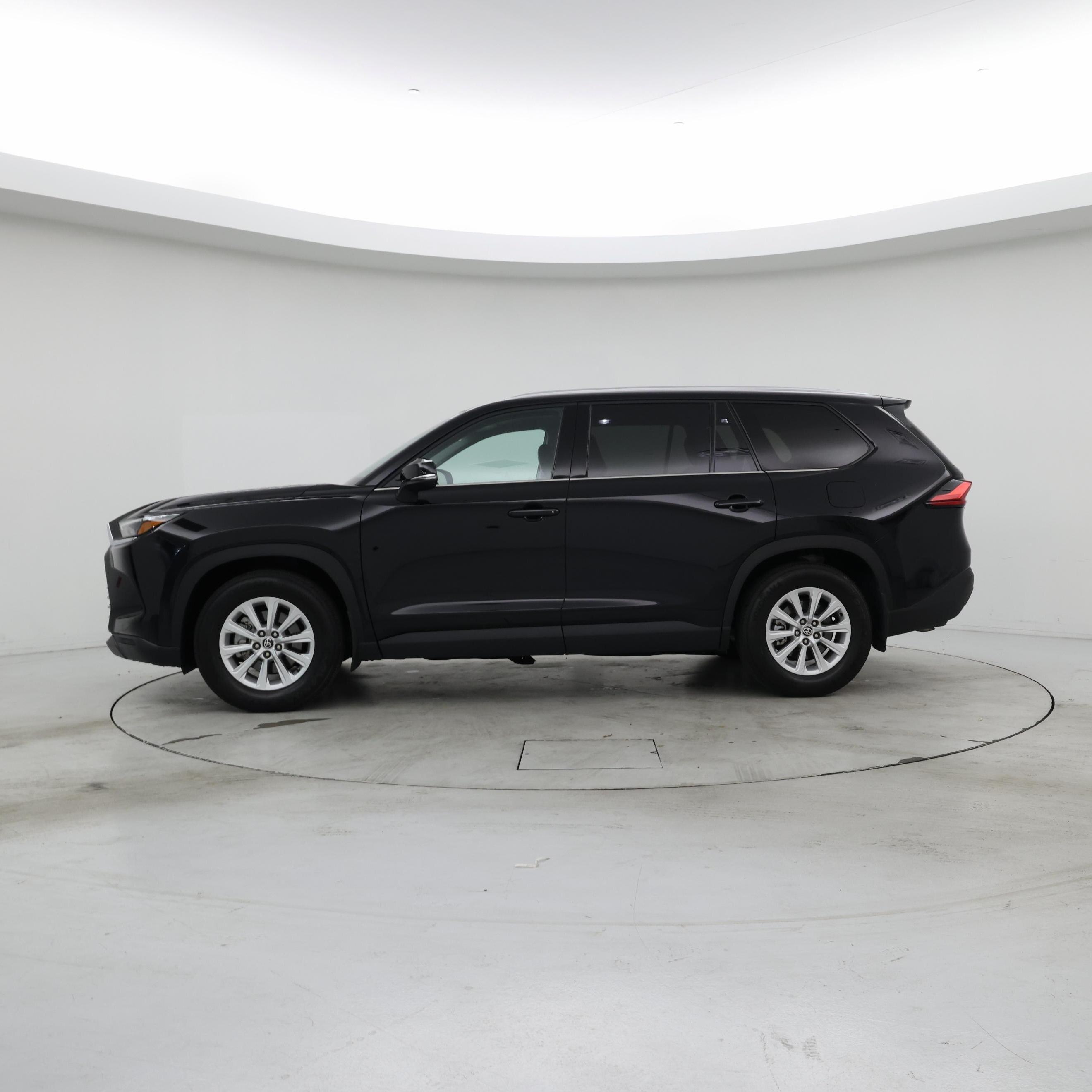 Thumbnail: 2024 Toyota Grand Highlander - 3