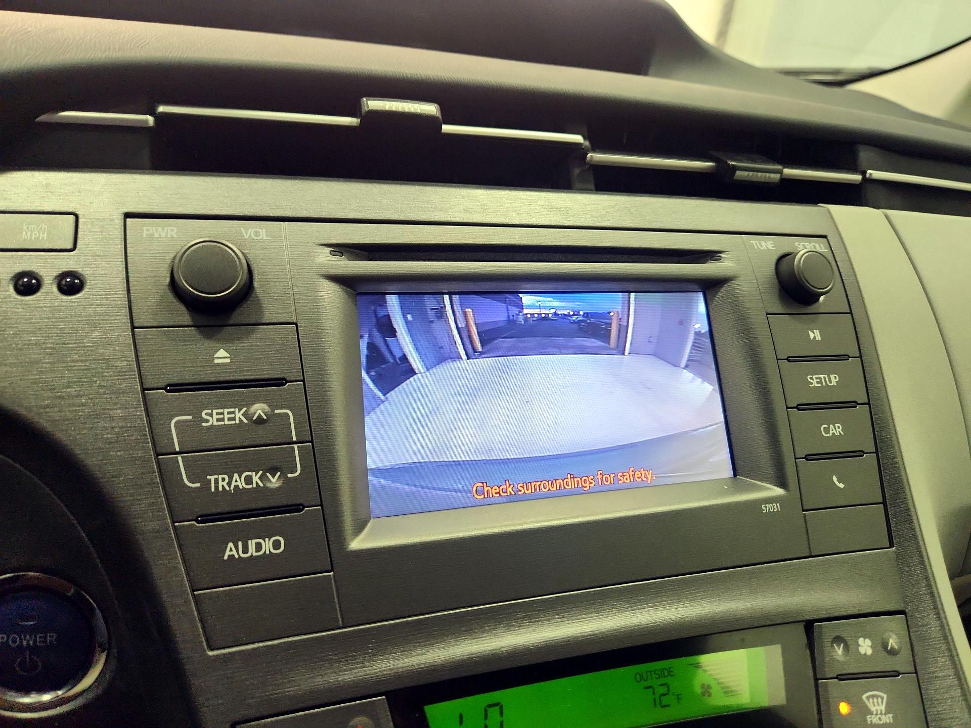 Thumbnail: 2015 Toyota Prius - 14