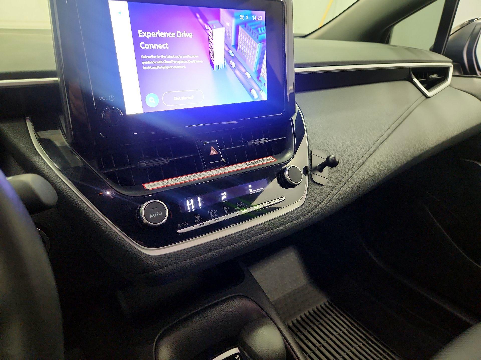 Thumbnail: 2025 Toyota Corolla - 17