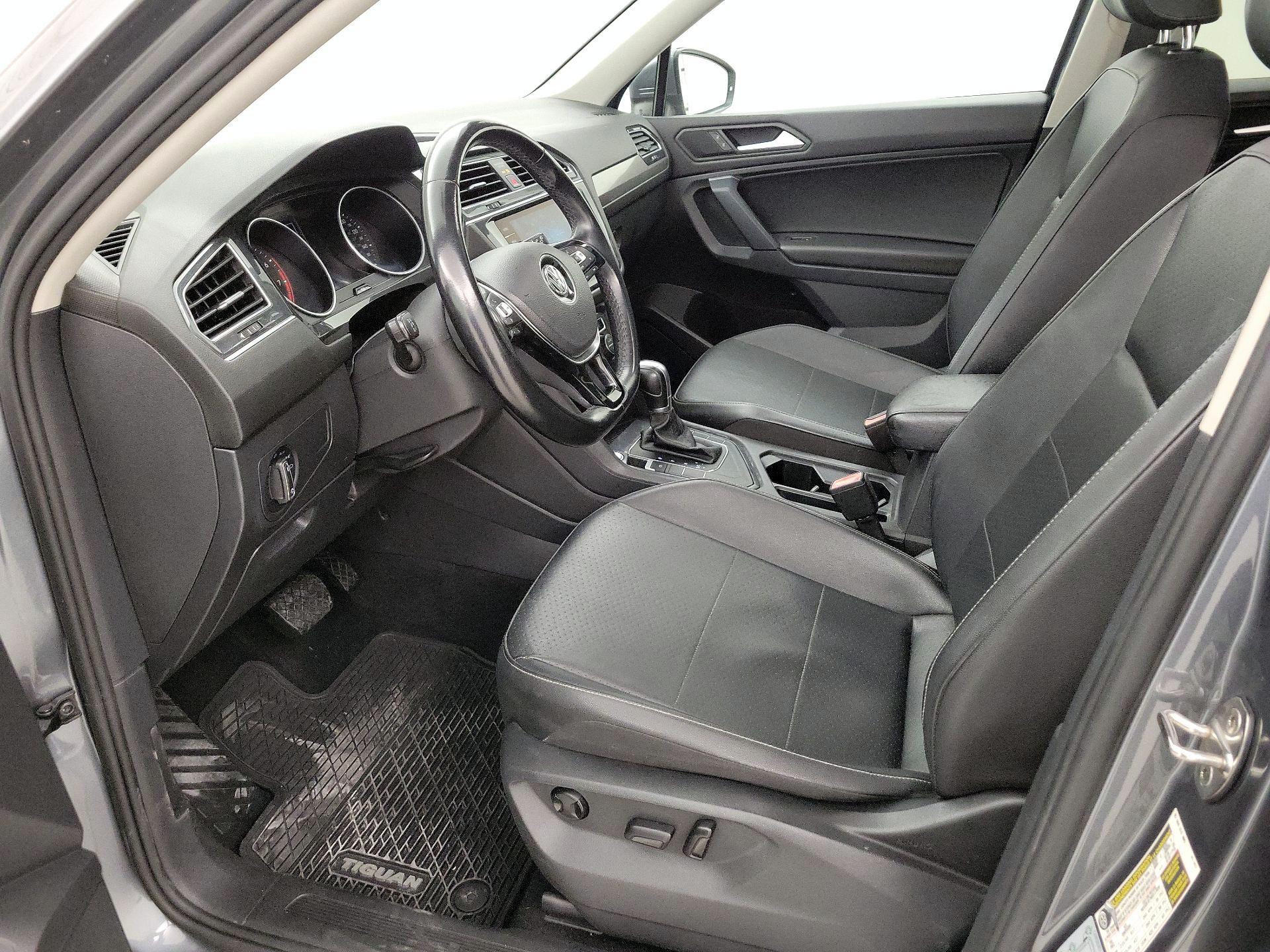 Thumbnail: 2019 Volkswagen Tiguan - 11