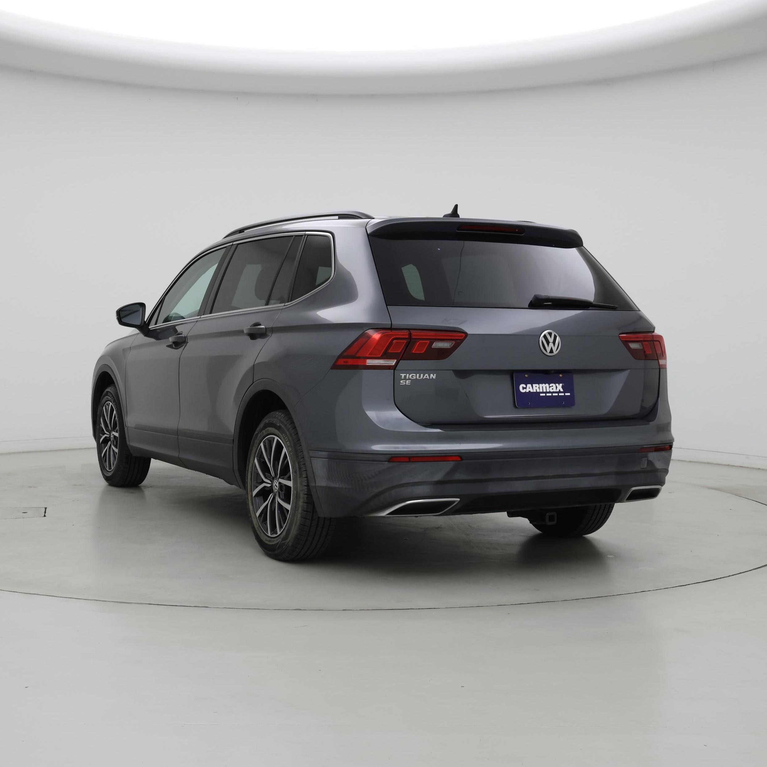 Thumbnail: 2019 Volkswagen Tiguan - 2