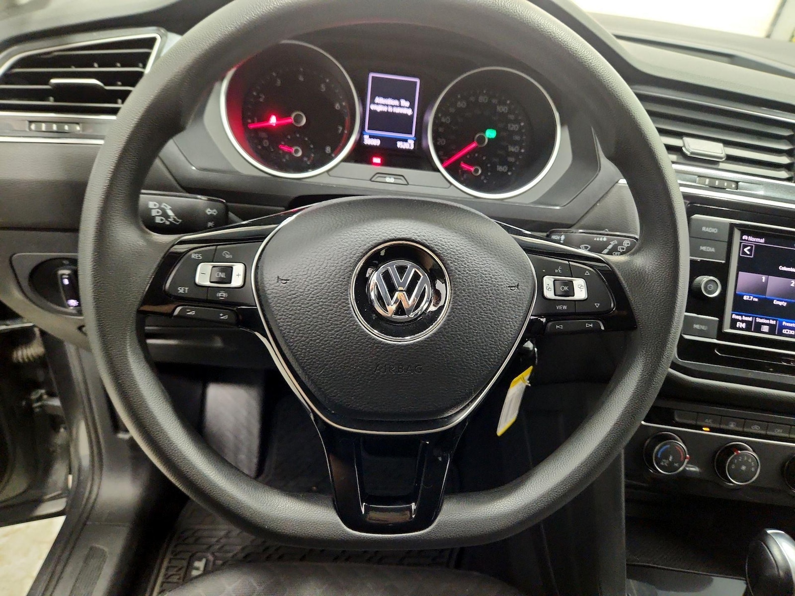 2020 Volkswagen Tiguan S - Photo 11