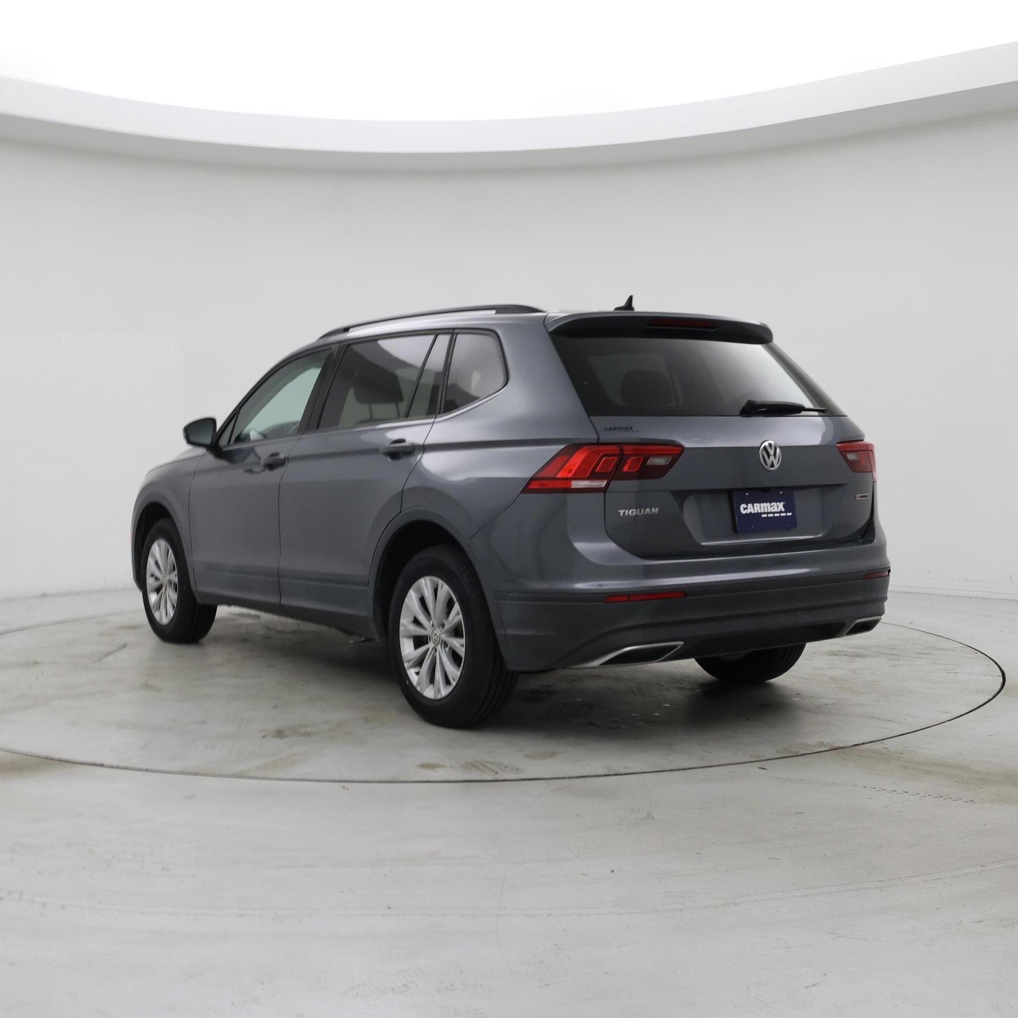 Thumbnail: 2020 Volkswagen Tiguan - 2