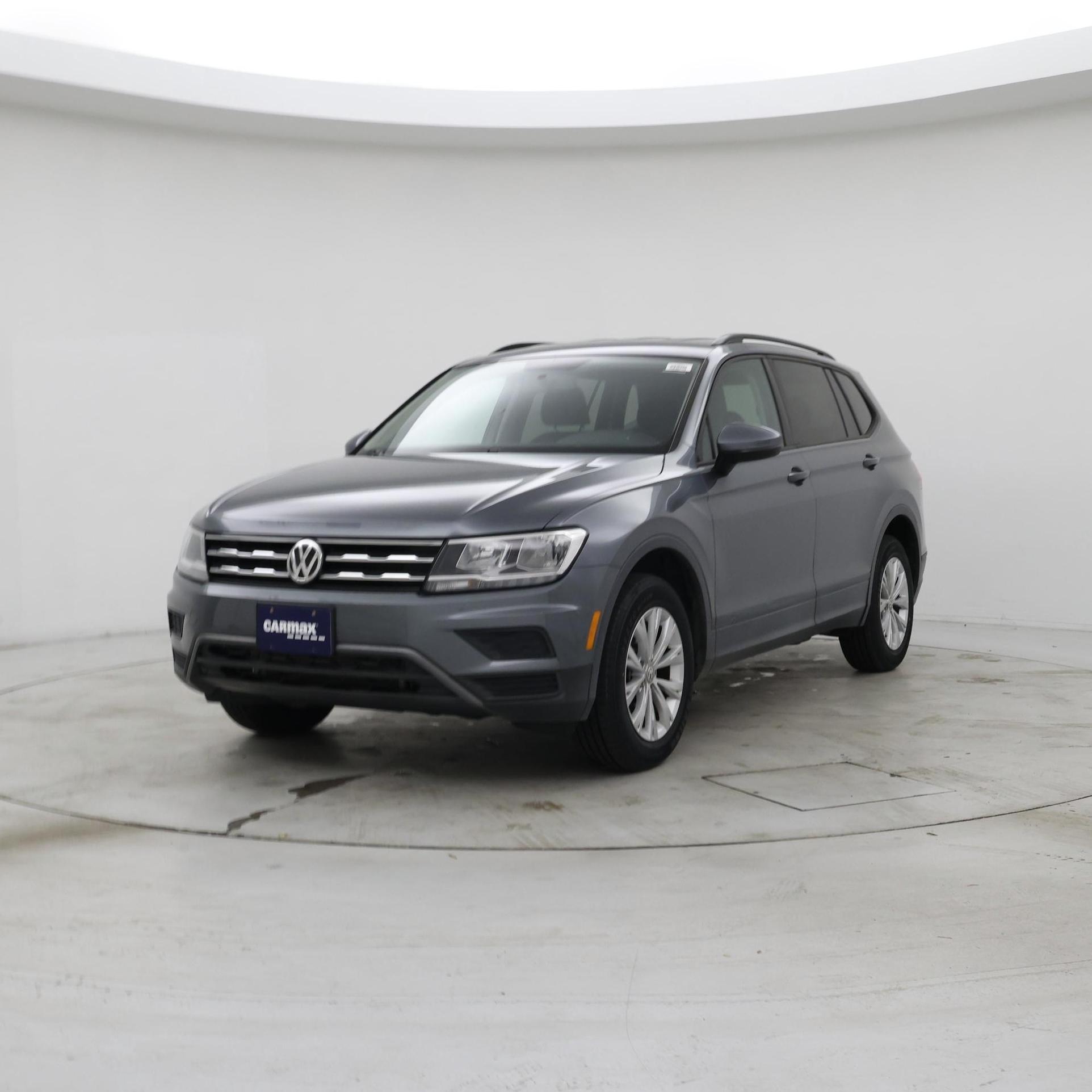 Thumbnail: 2020 Volkswagen Tiguan - 4