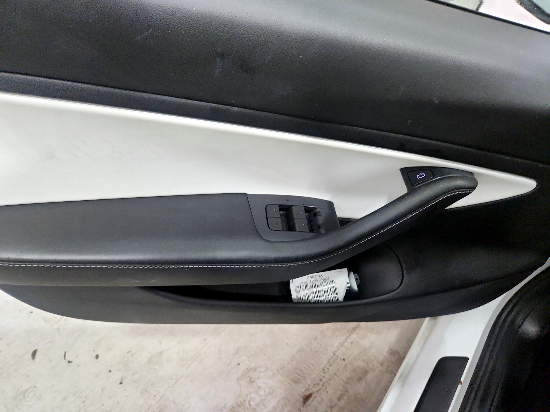 Thumbnail: 2021 Tesla Model 3 - 12