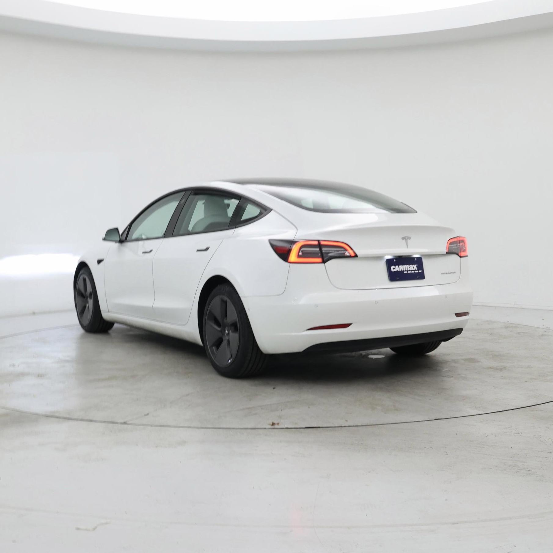 Thumbnail: 2021 Tesla Model 3 - 2
