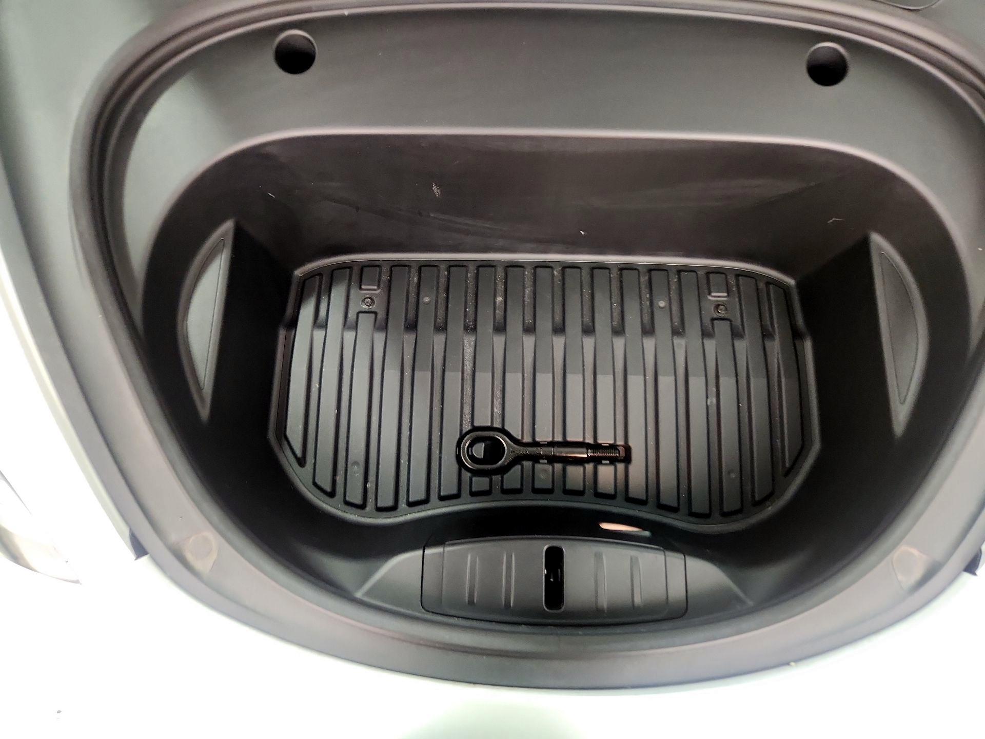 Thumbnail: 2021 Tesla Model 3 - 19