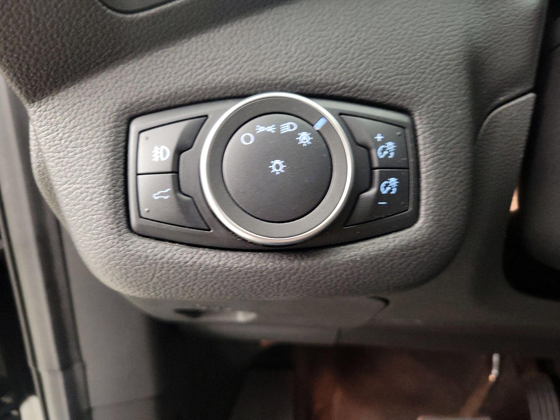 Thumbnail: 2019 Ford Escape - 13