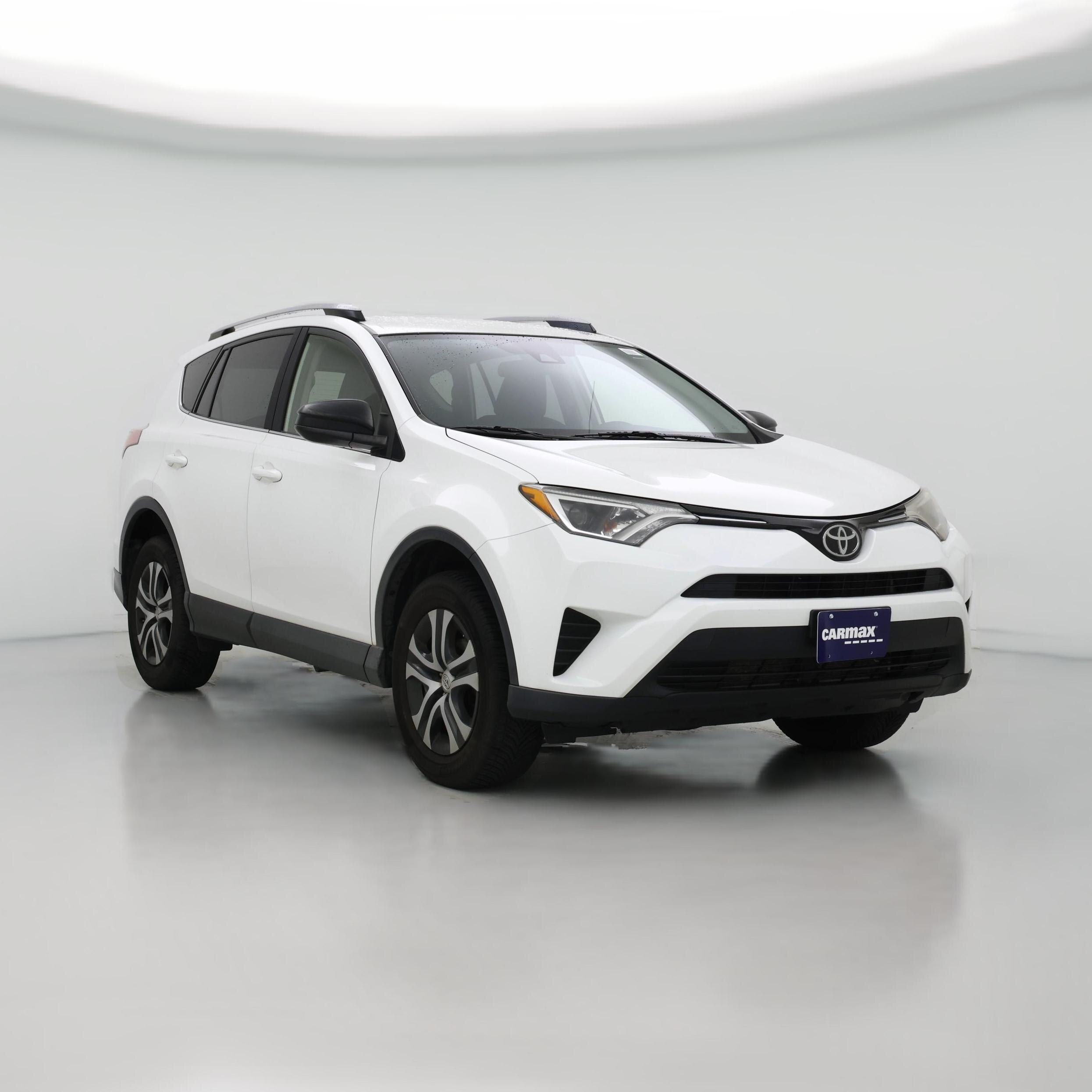 Thumbnail: 2017 Toyota RAV4 - 1