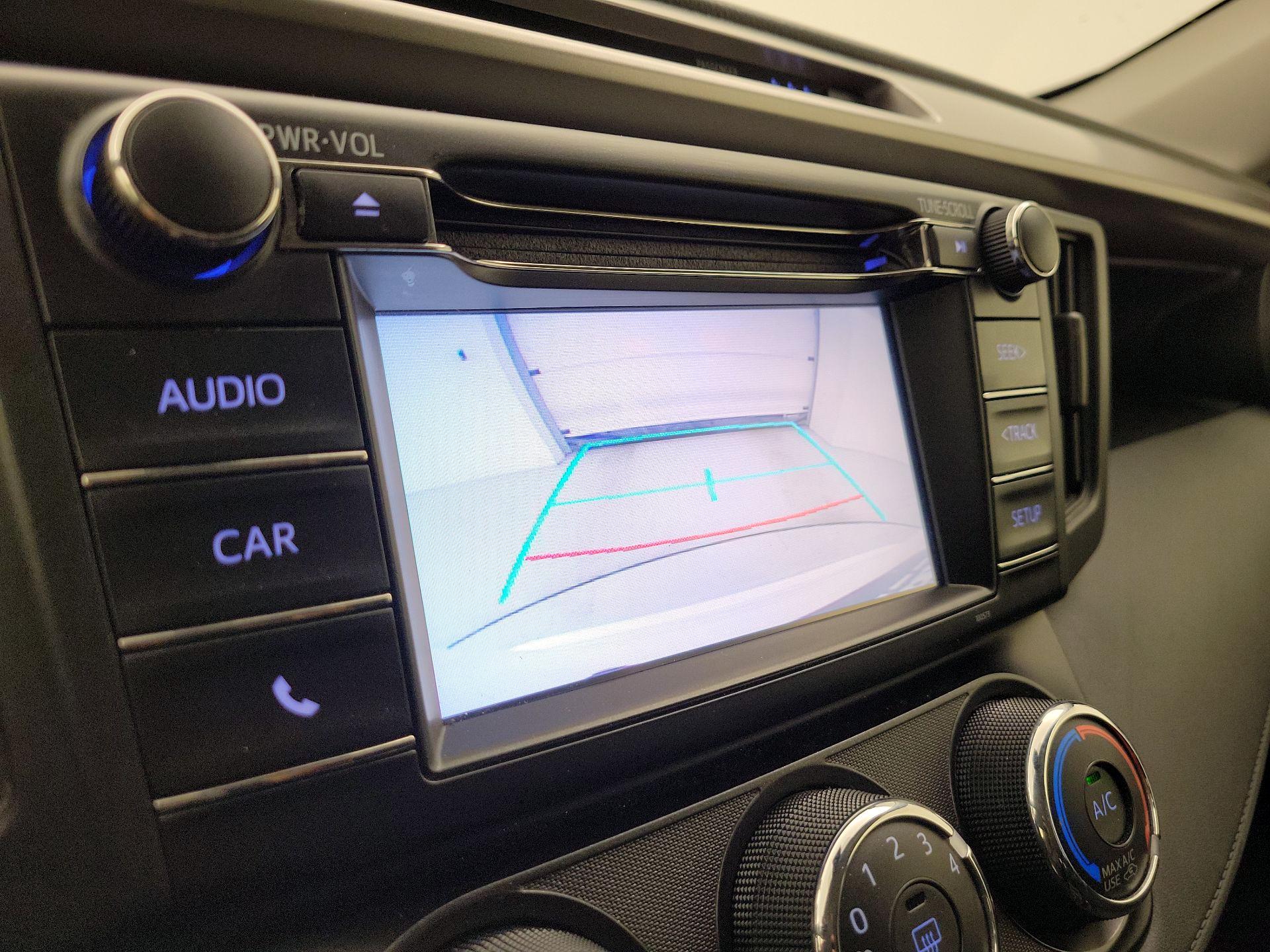 Thumbnail: 2017 Toyota RAV4 - 14