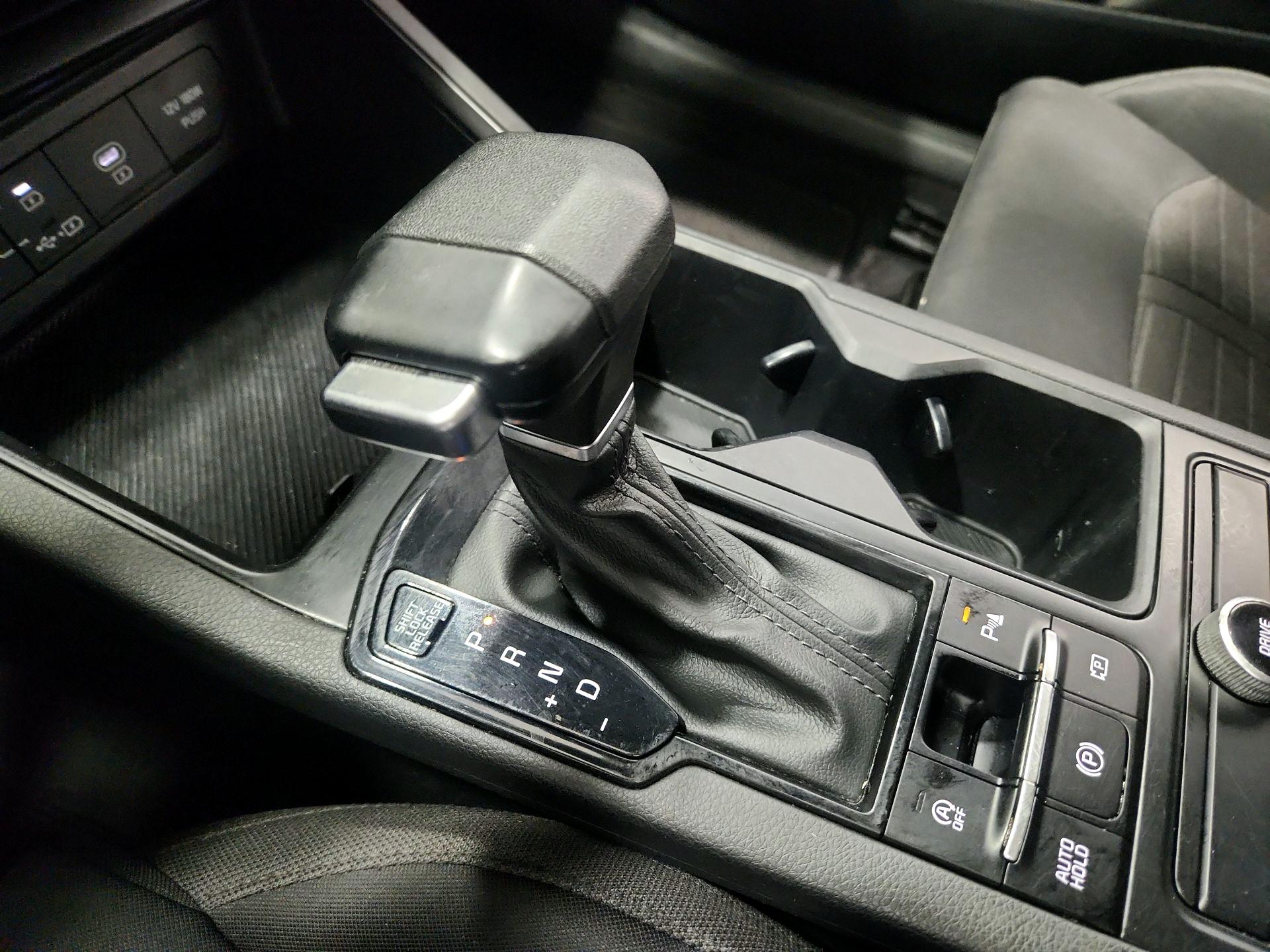 Thumbnail: 2025 Kia K5 - 17