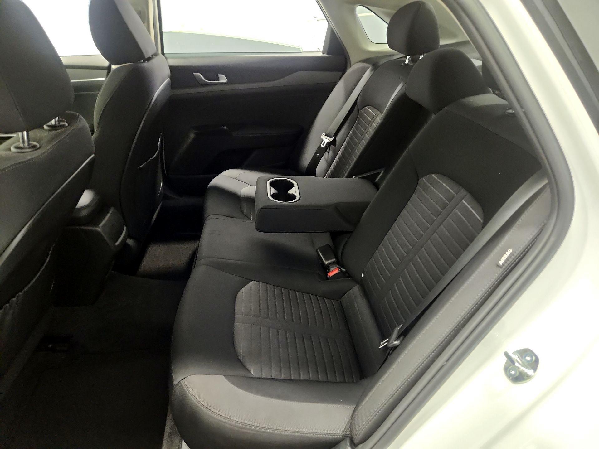 Thumbnail: 2025 Kia K5 - 19