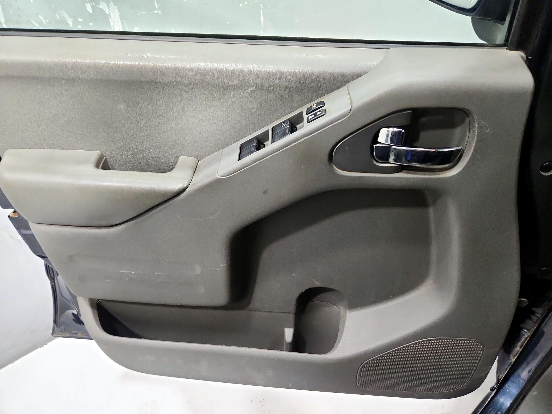 Thumbnail: 2016 Nissan Frontier - 12