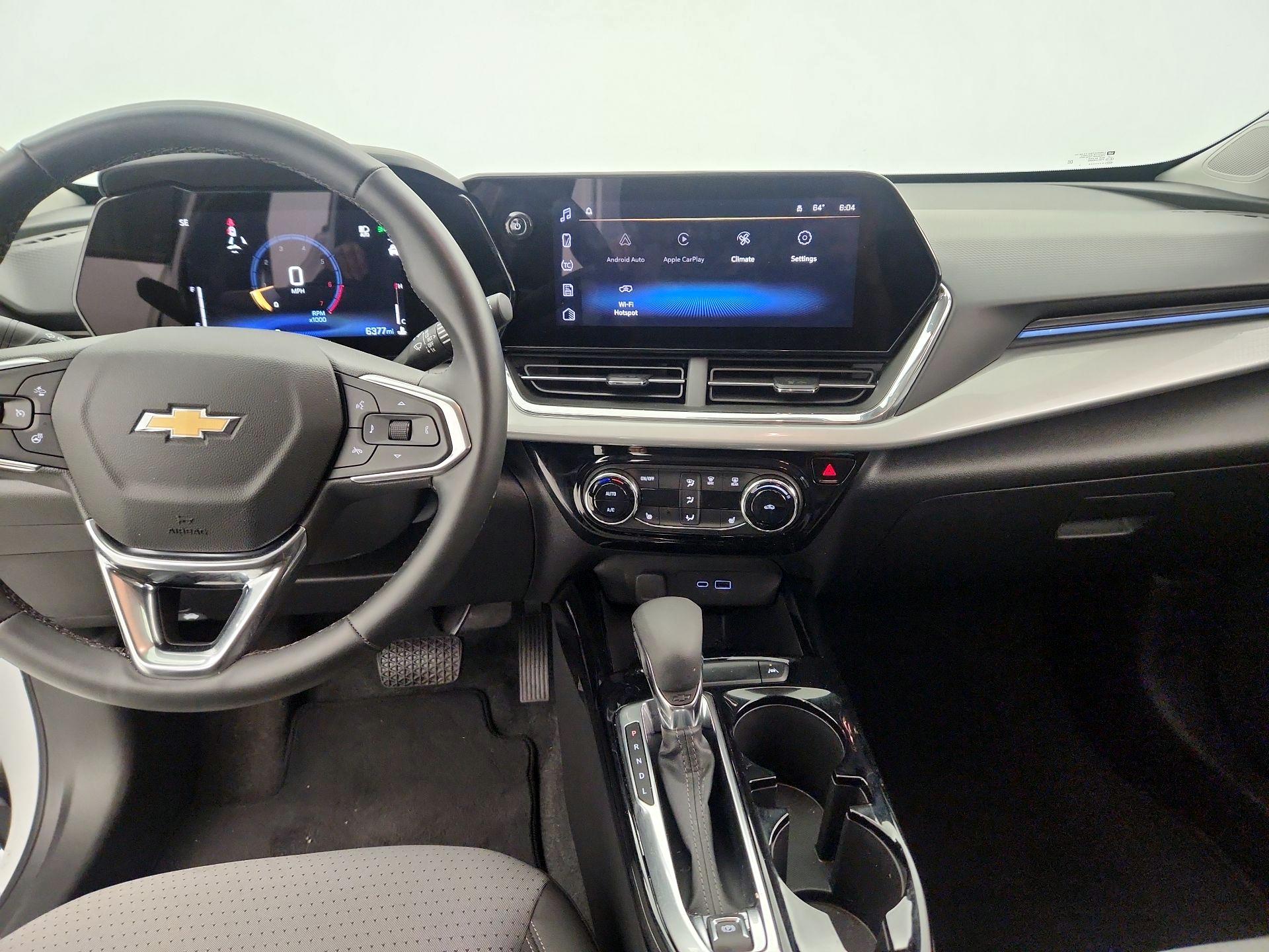 Thumbnail: 2025 Chevrolet Trax - 9