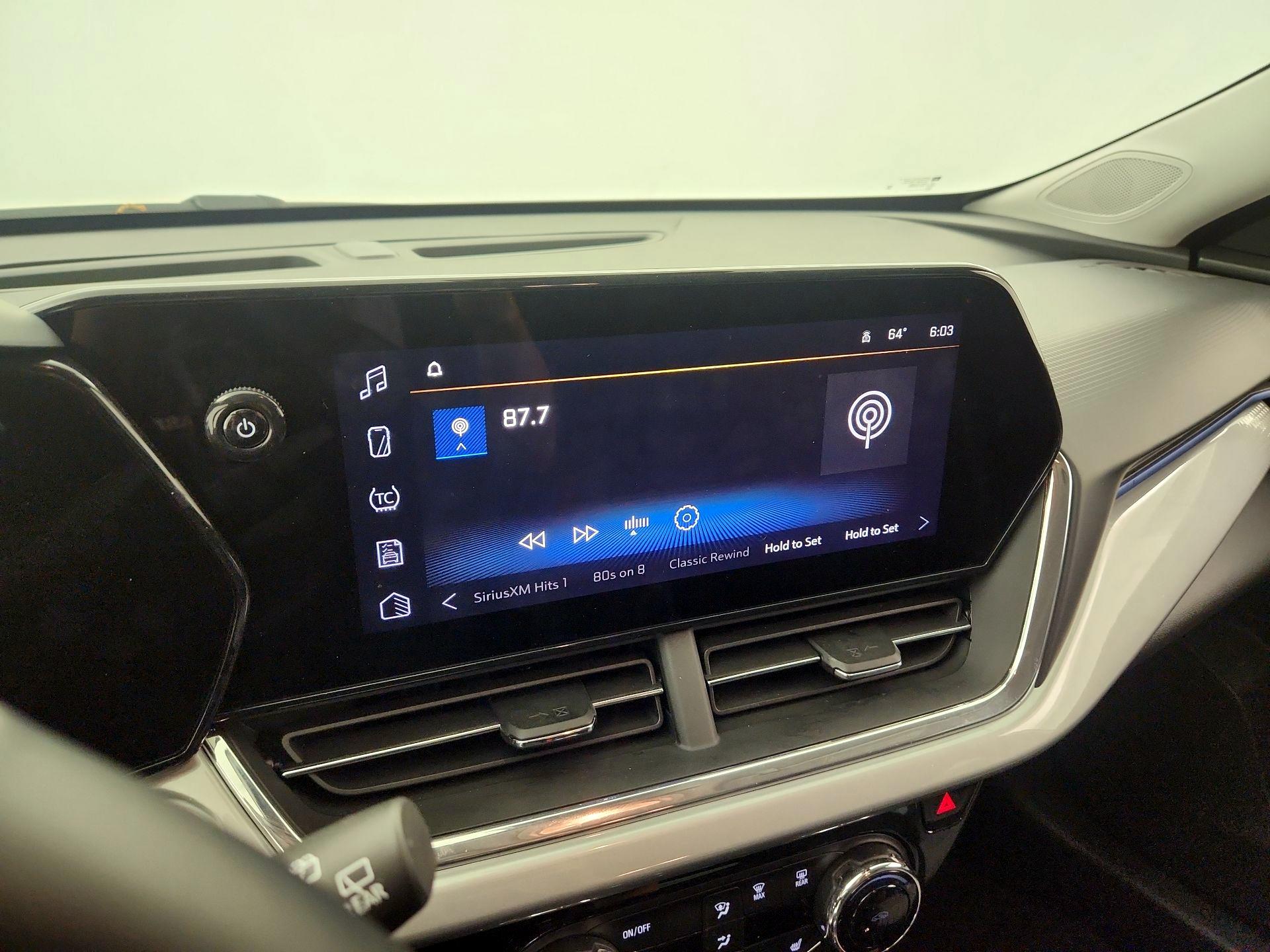 Thumbnail: 2025 Chevrolet Trax - 15