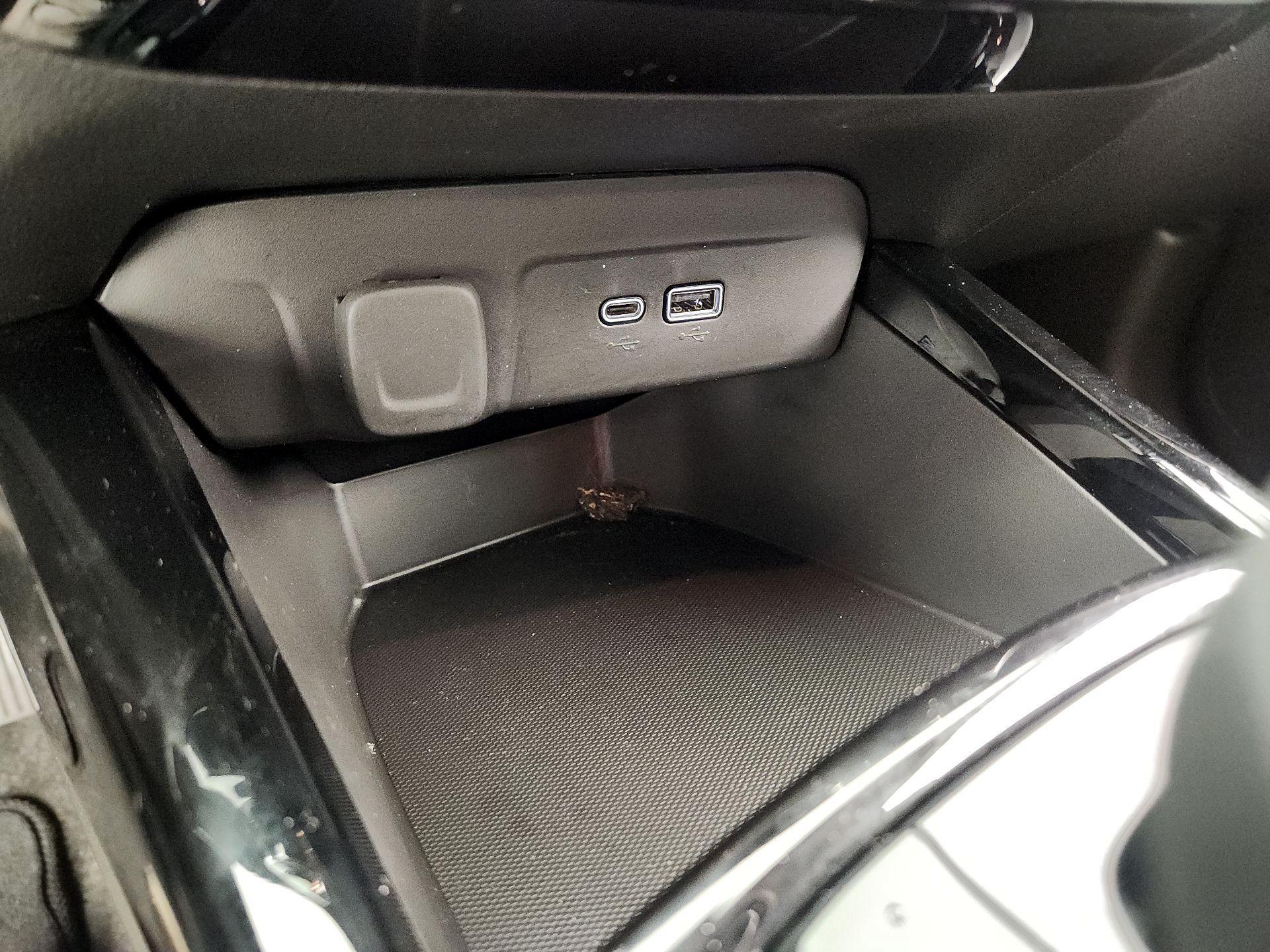 Thumbnail: 2025 Chevrolet Trax - 18