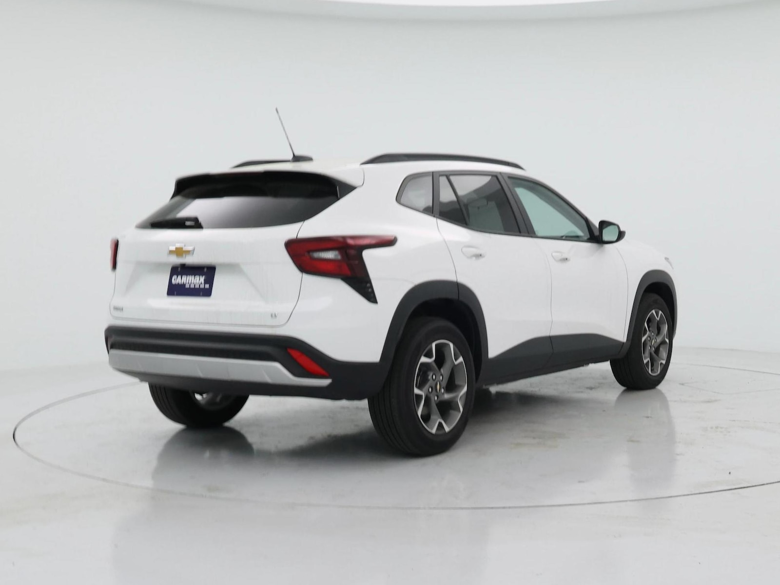 2025 Chevrolet Trax LT - Photo 9