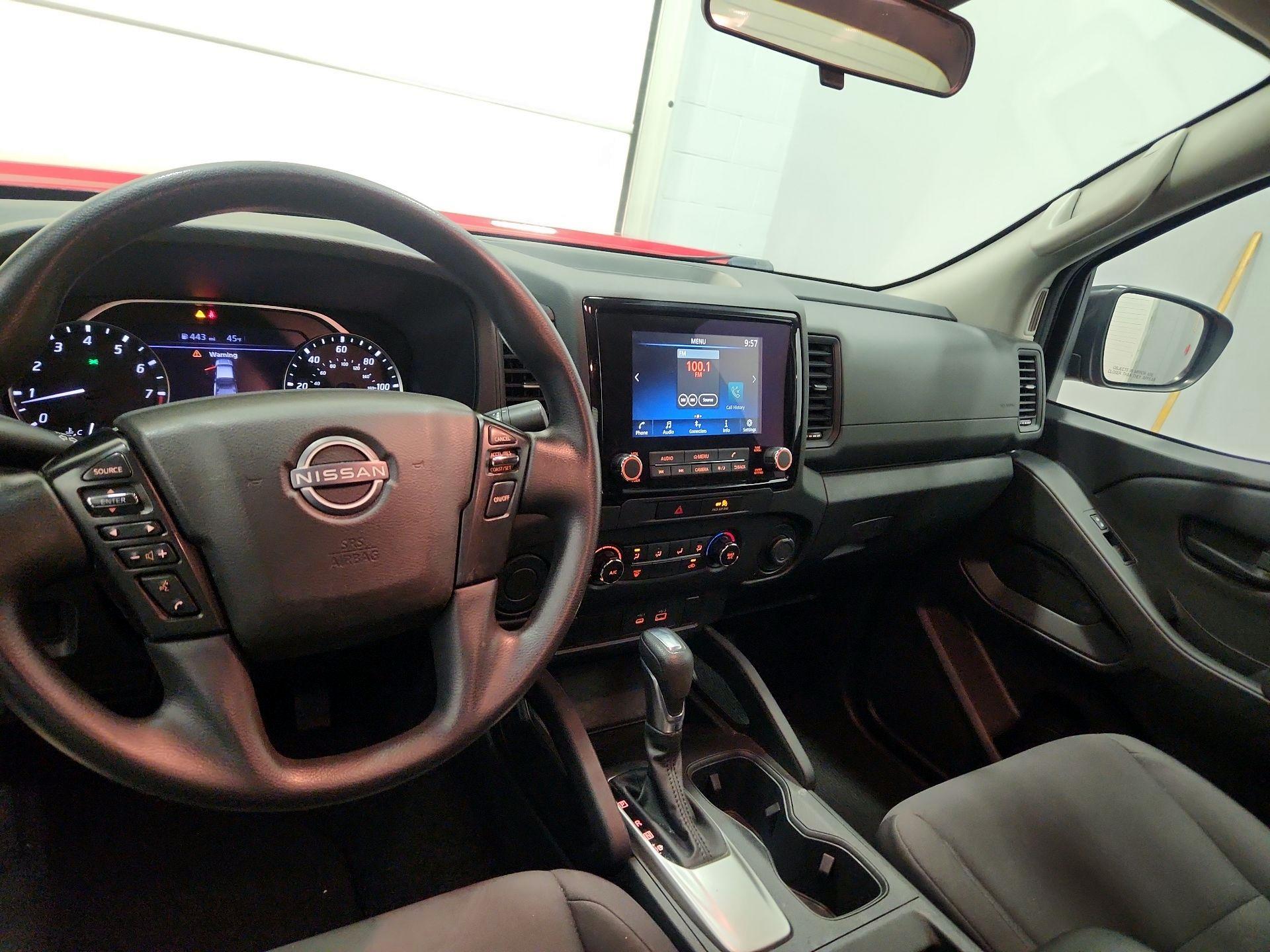 Thumbnail: 2022 Nissan Frontier - 9