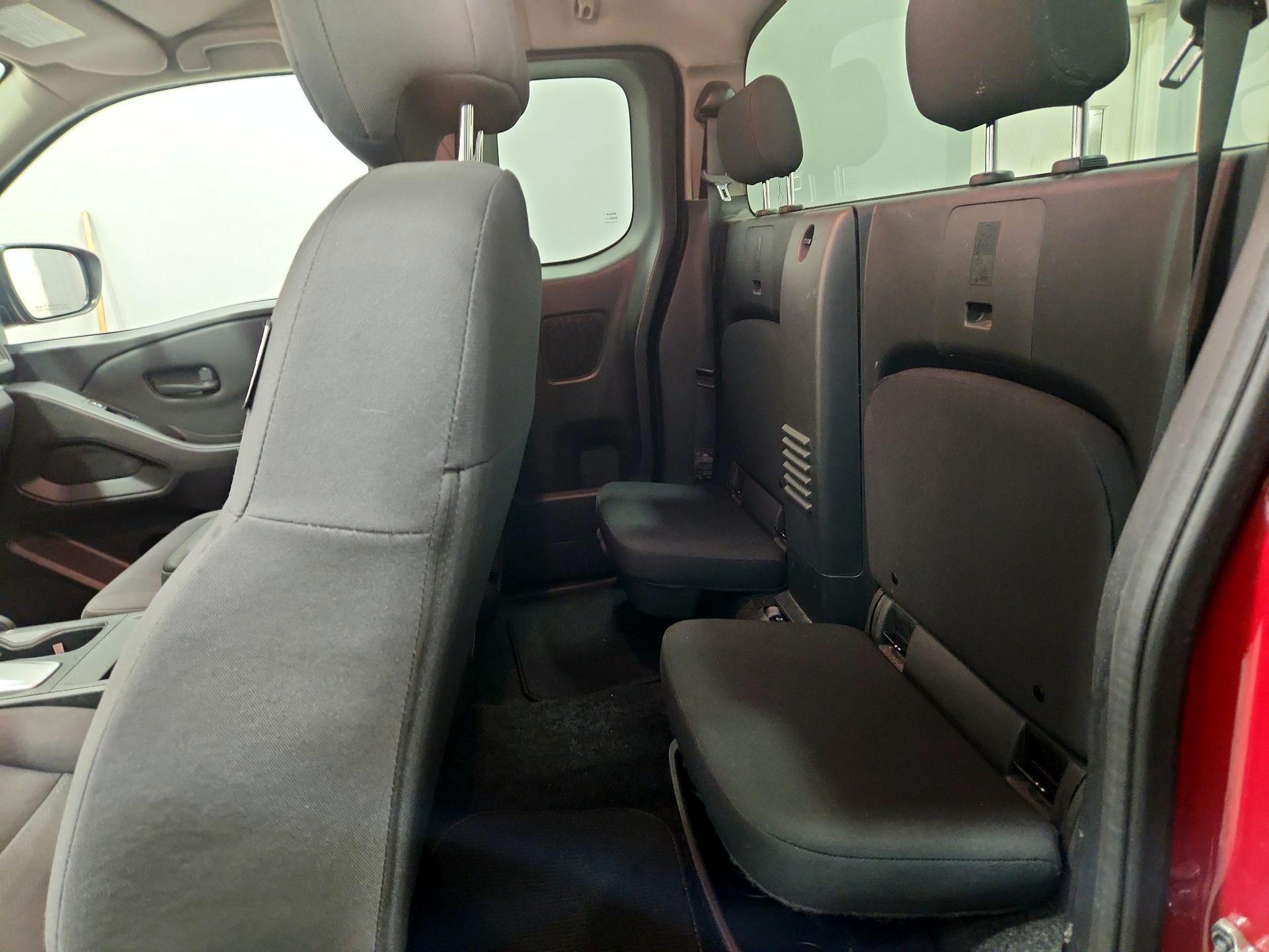 Thumbnail: 2022 Nissan Frontier - 19