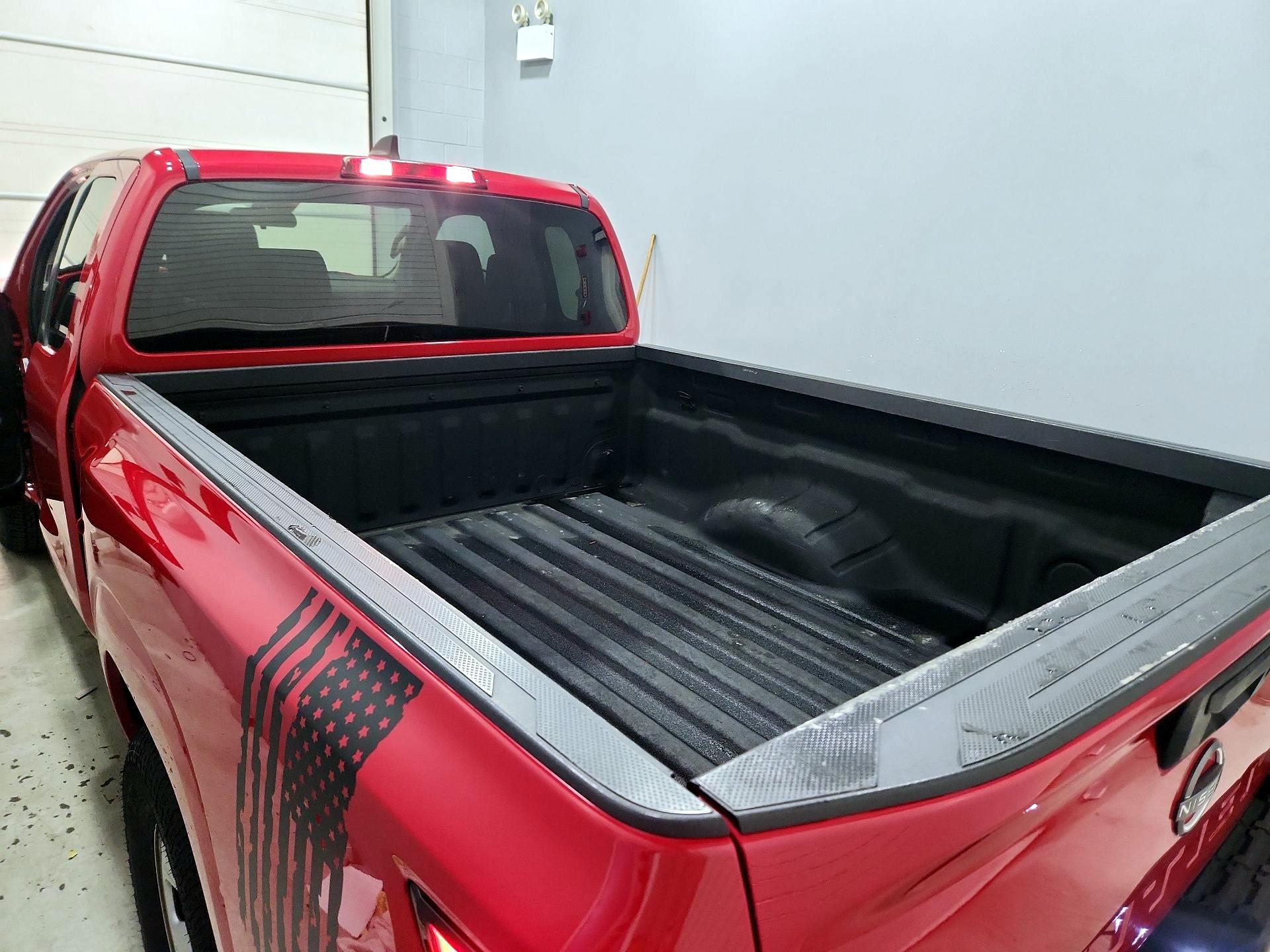 Thumbnail: 2022 Nissan Frontier - 20