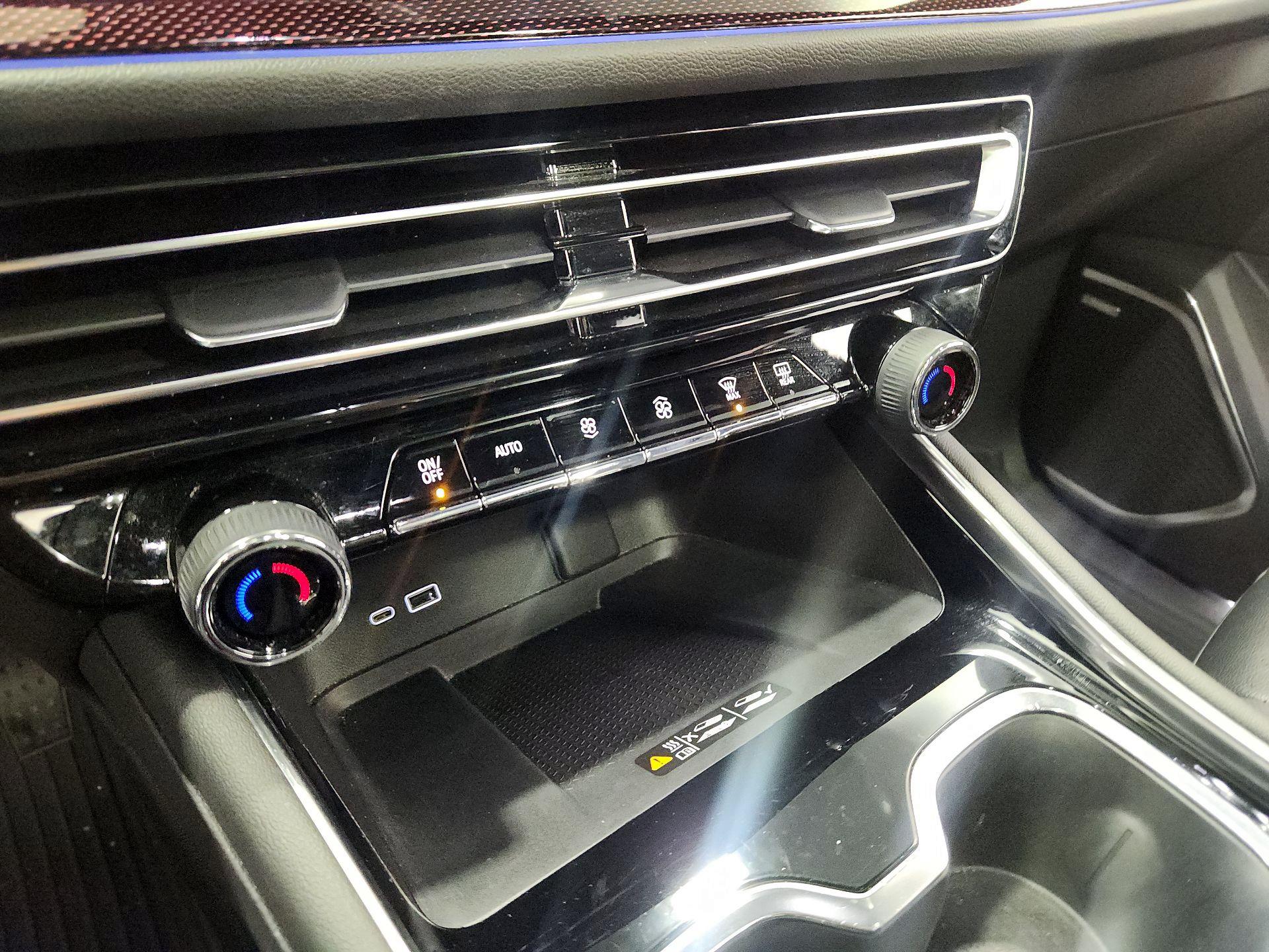 Thumbnail: 2024 Chevrolet Traverse - 17