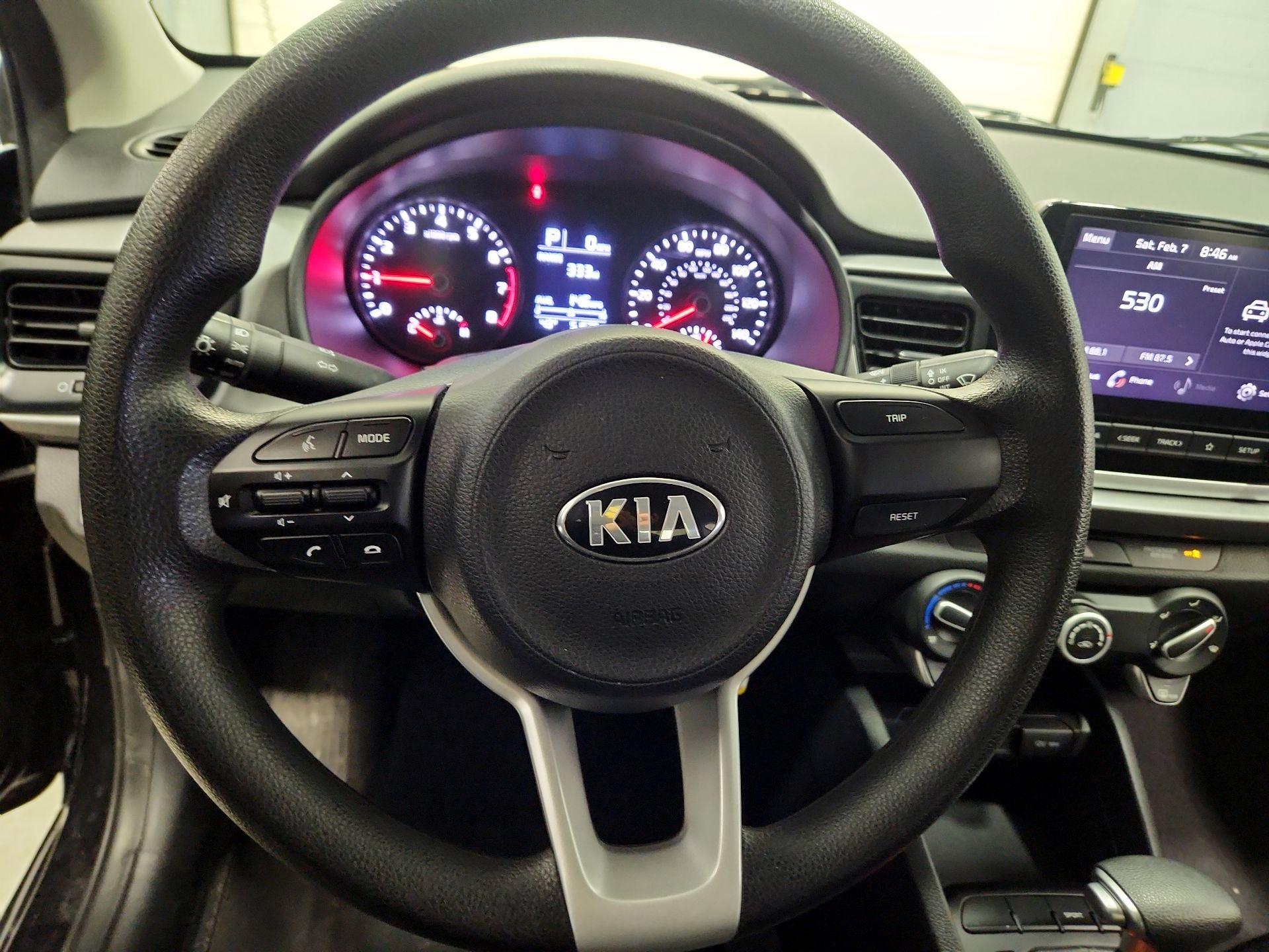 Thumbnail: 2021 Kia Rio - 10