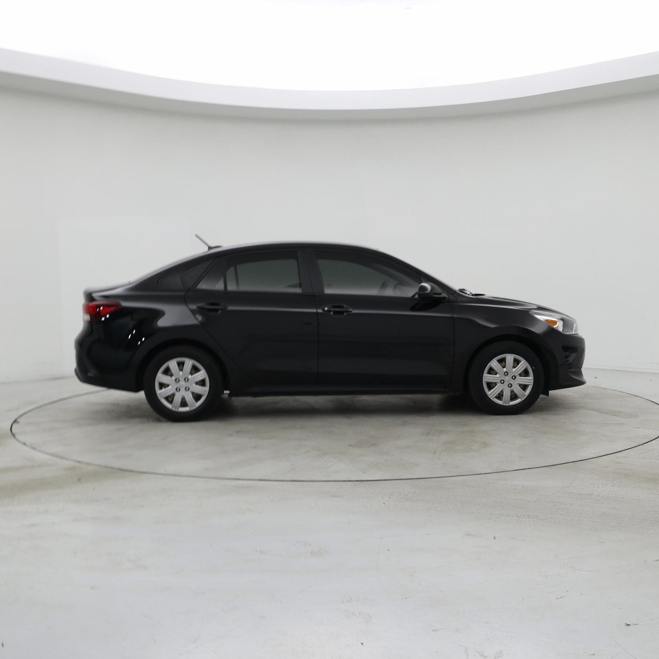 Thumbnail: 2021 Kia Rio - 7