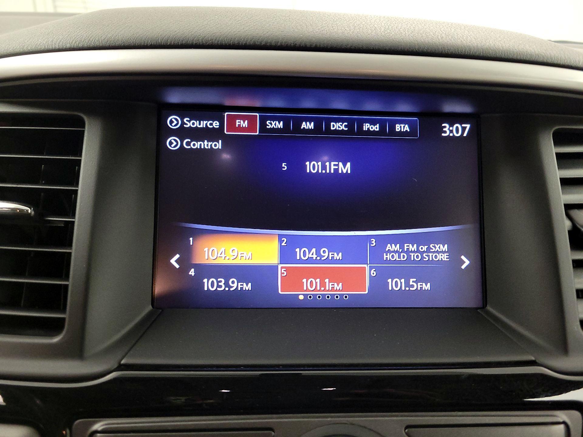 Thumbnail: 2019 Nissan Pathfinder - 15