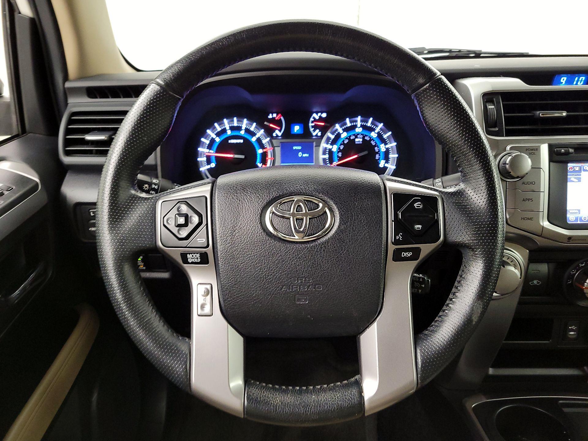 Thumbnail: 2015 Toyota 4Runner - 10