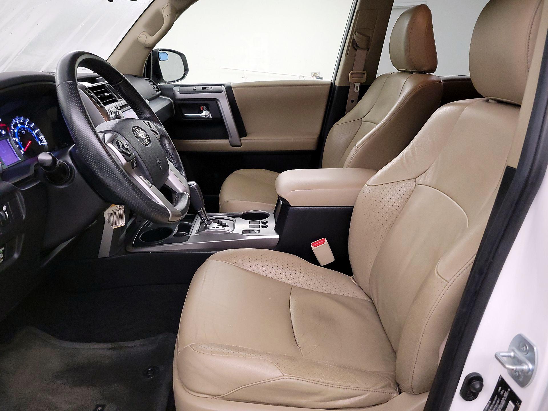 Thumbnail: 2015 Toyota 4Runner - 11