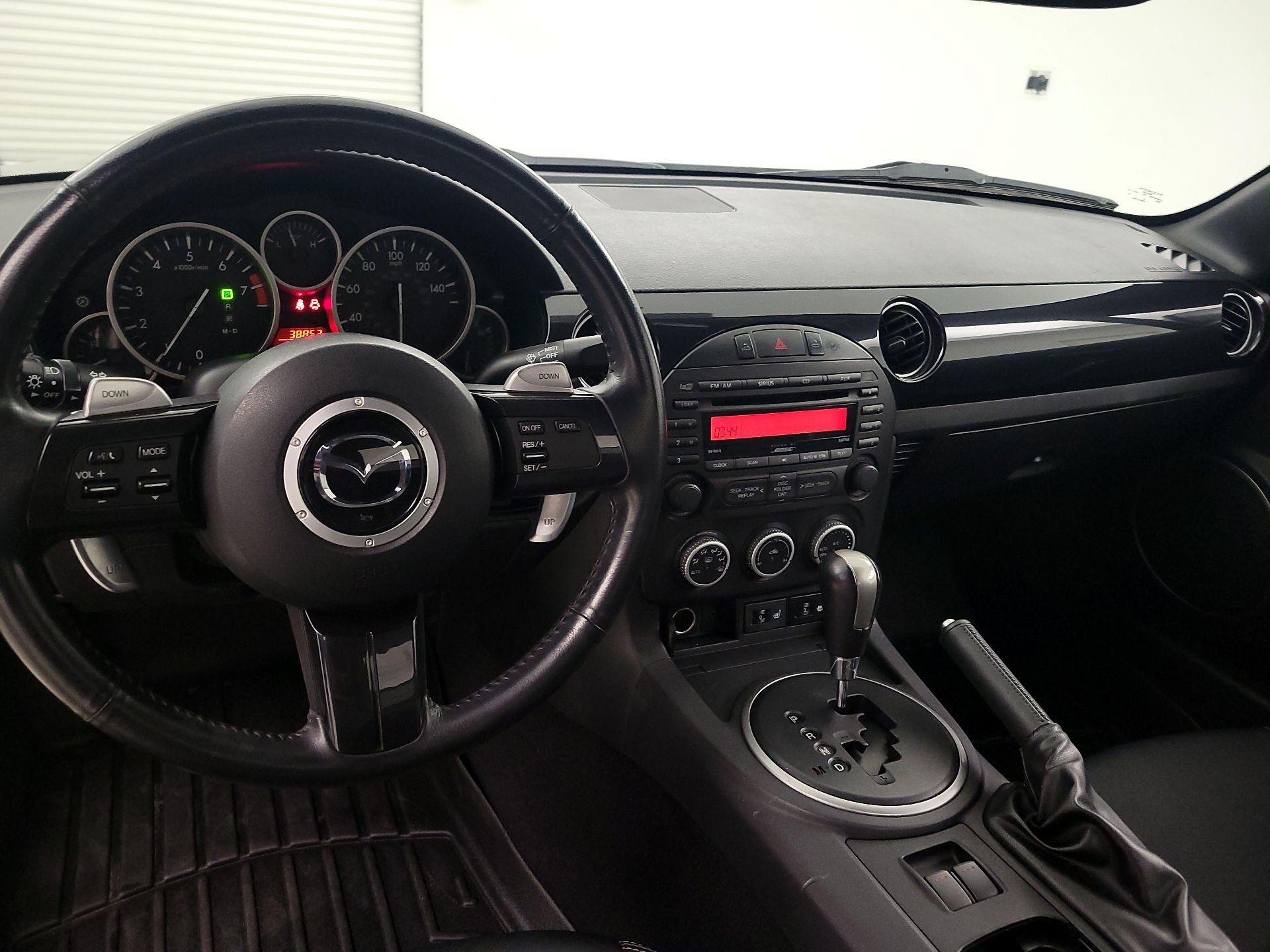 Thumbnail: 2015 Mazda MX-5 Miata - 9