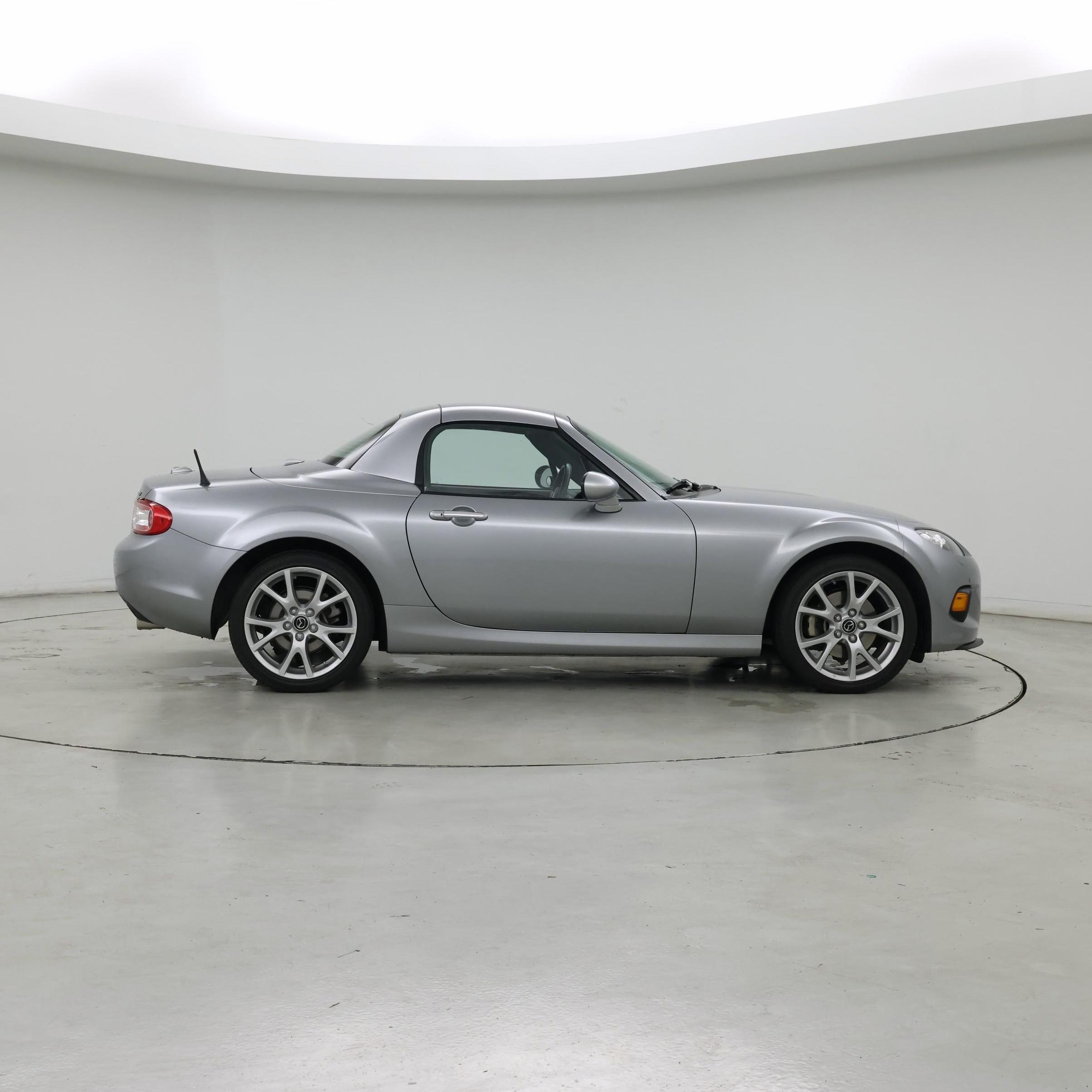 Thumbnail: 2015 Mazda MX-5 Miata - 7