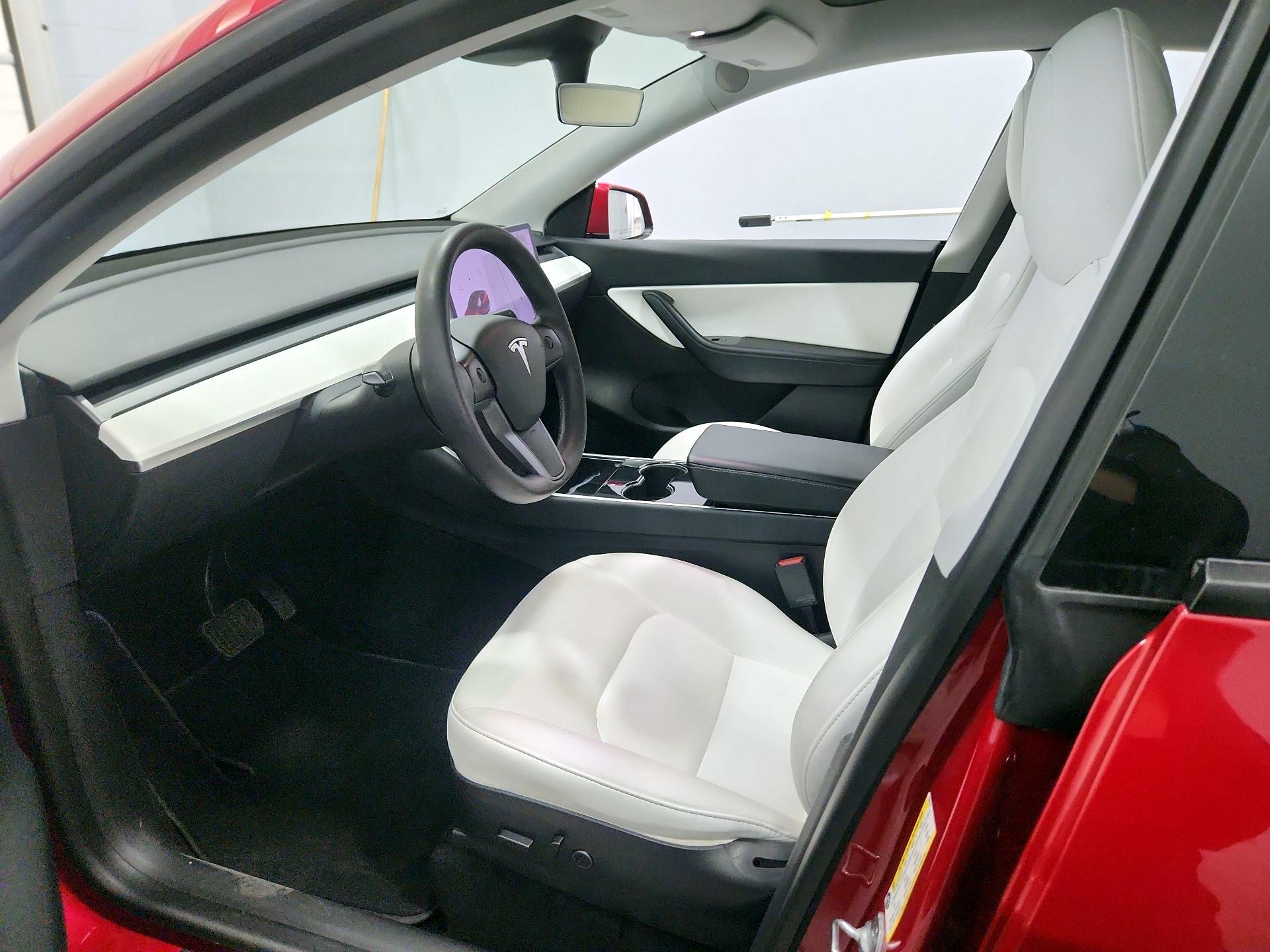 Thumbnail: 2021 Tesla Model Y - 11